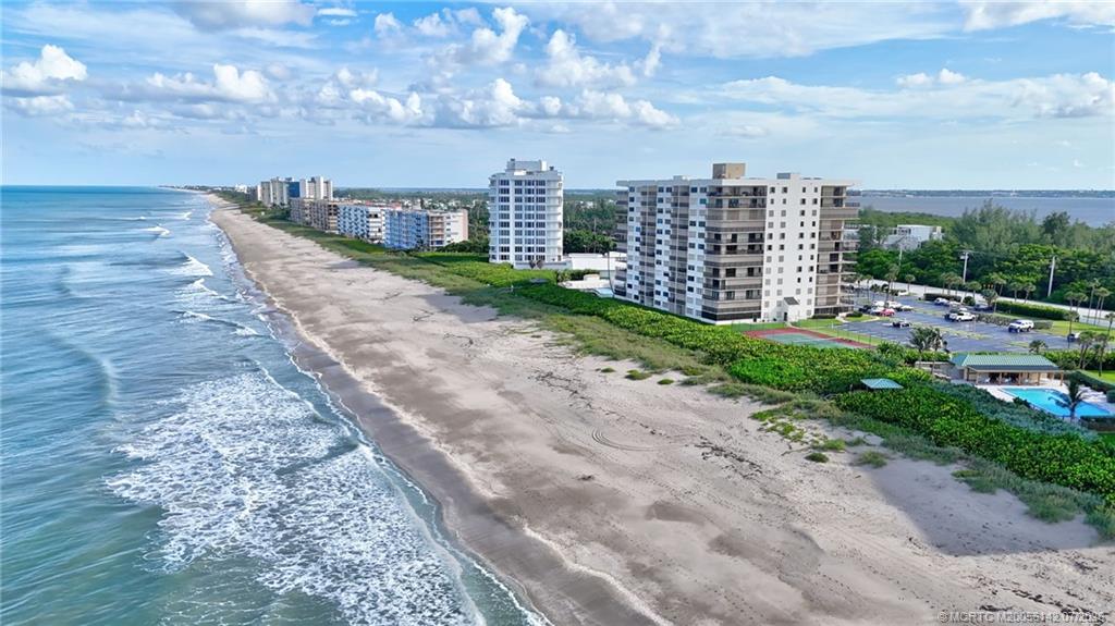 10044 S Ocean Drive 1204