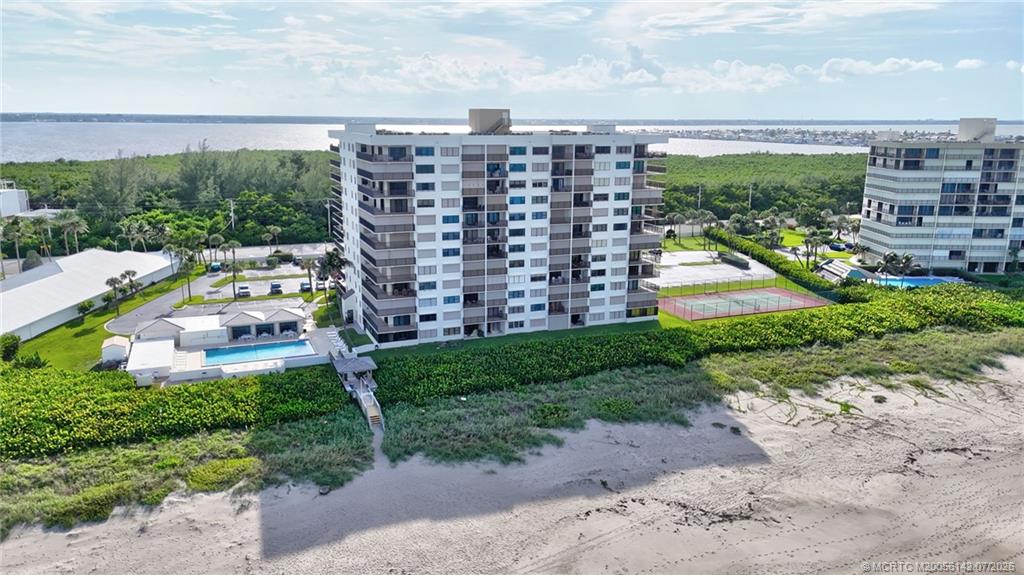 10044 S Ocean Drive 1204