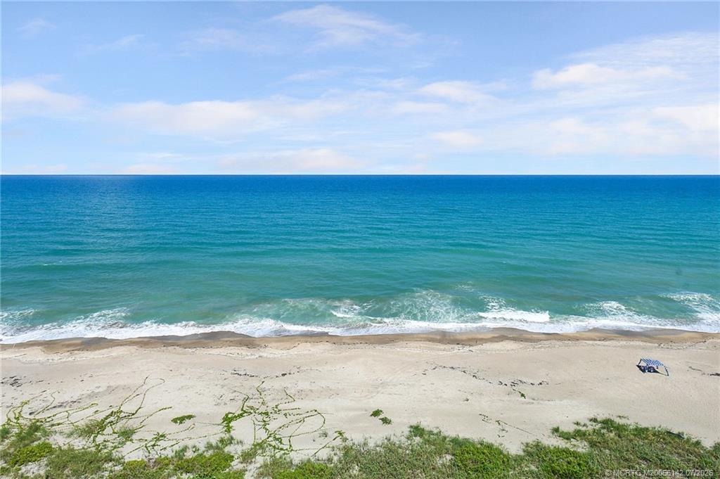 10044 S Ocean Drive 1204