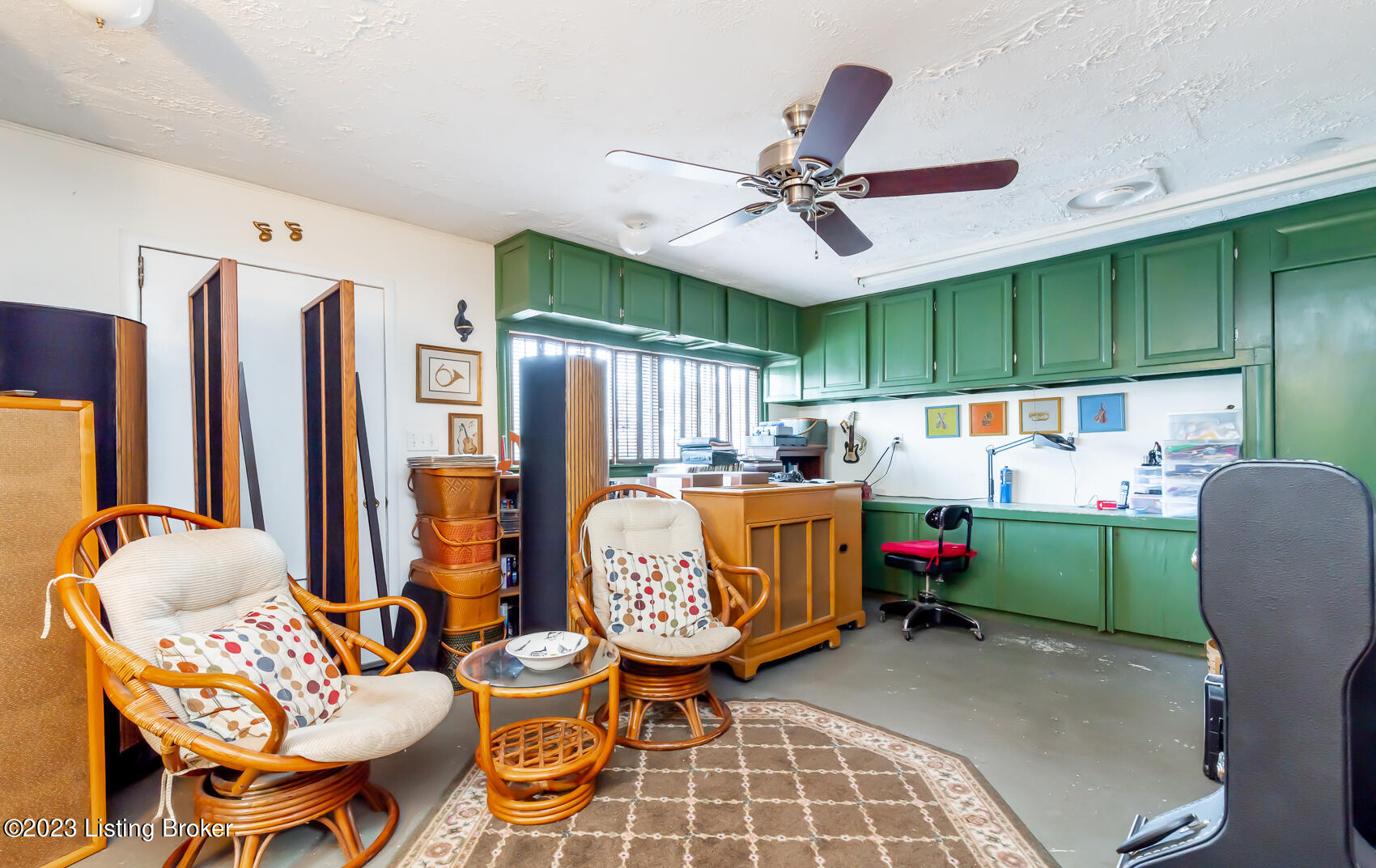 3008 Maywood Pl
