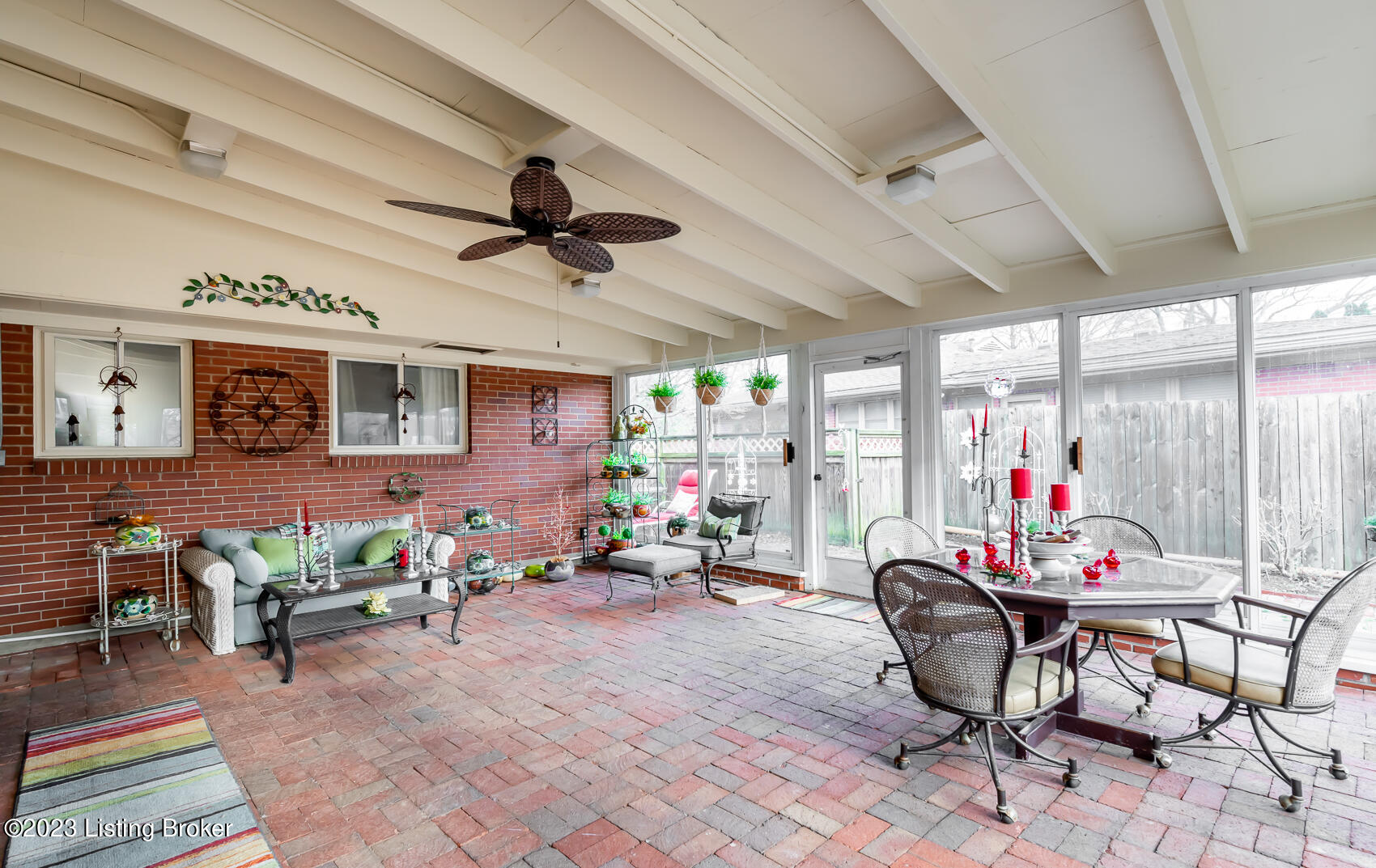 3008 Maywood Pl