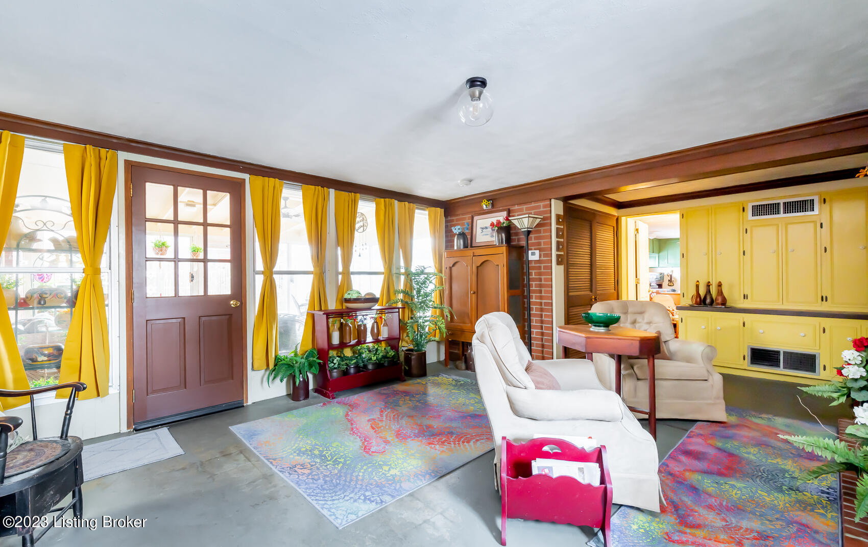3008 Maywood Pl