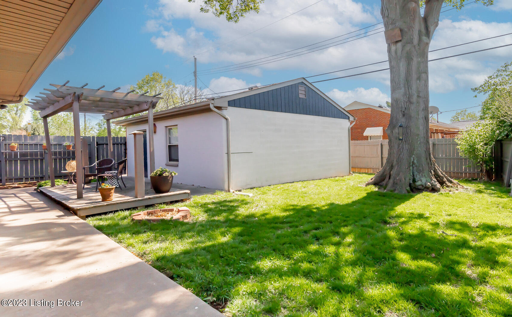3010 Maywood Pl