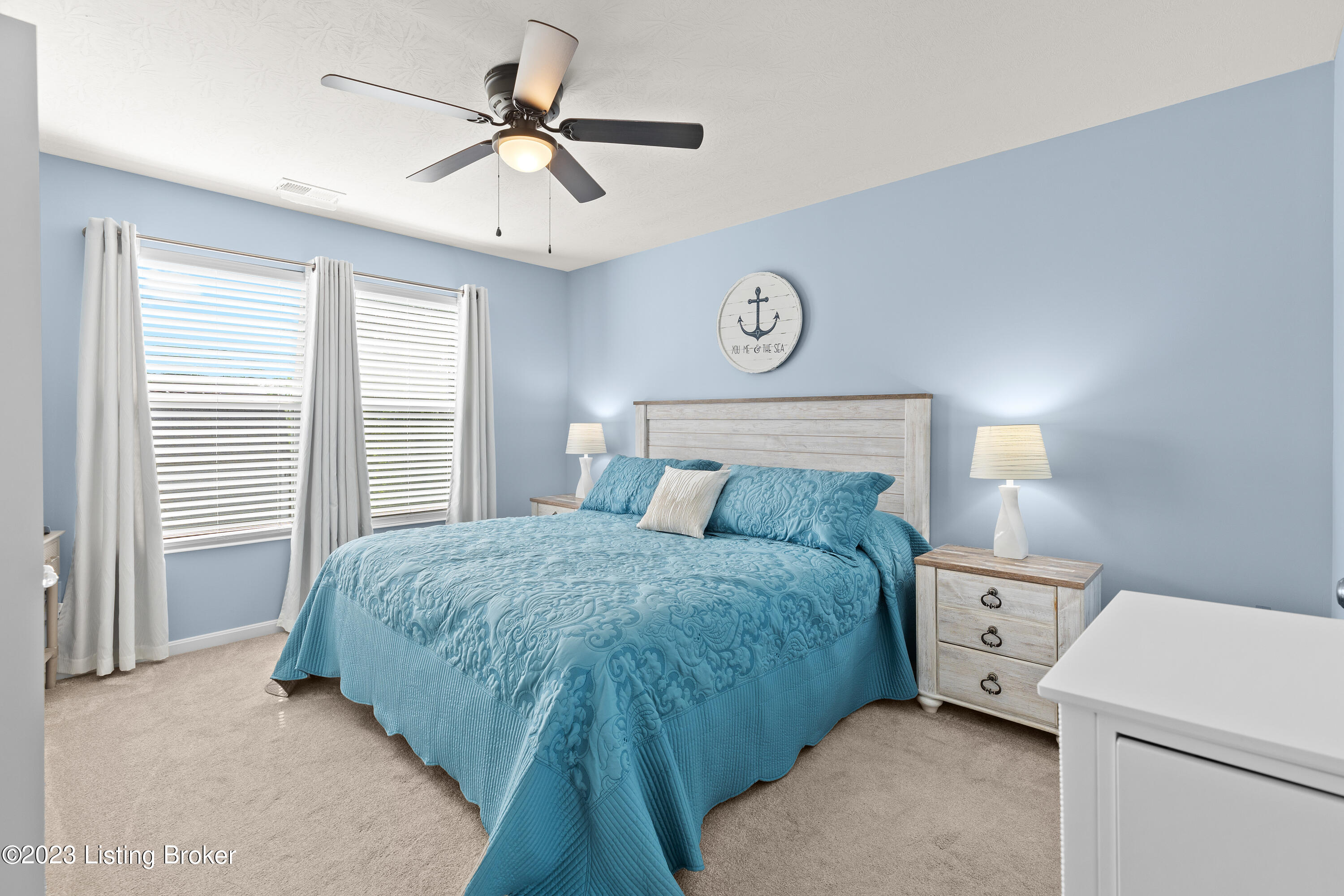 101 Spring Leaf Ct