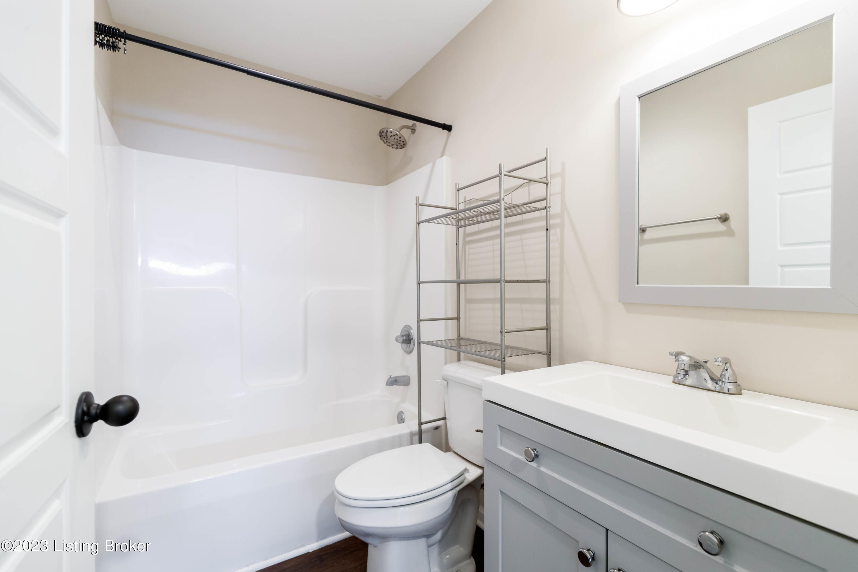 206 Stamper Ave