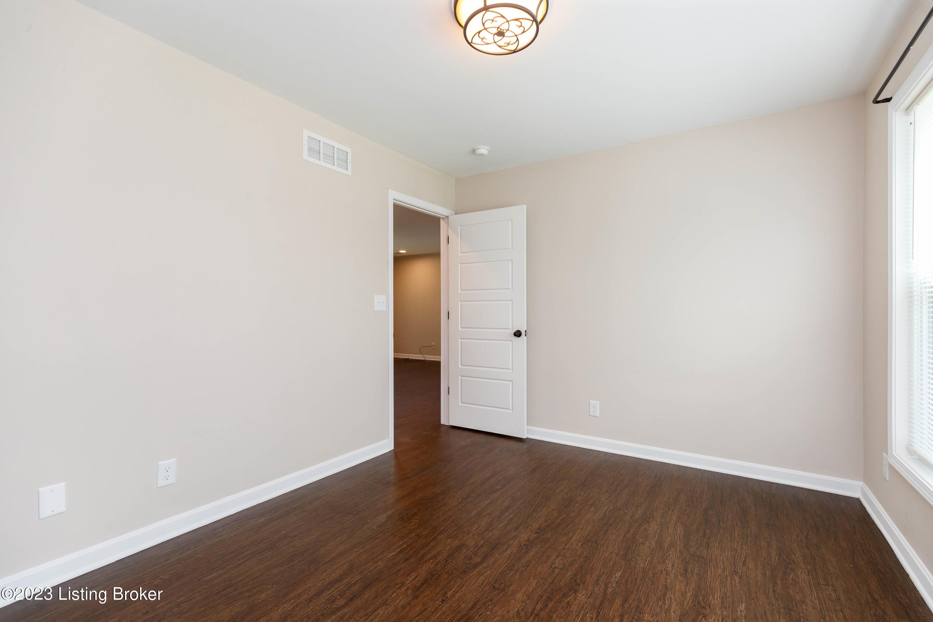 206 Stamper Ave