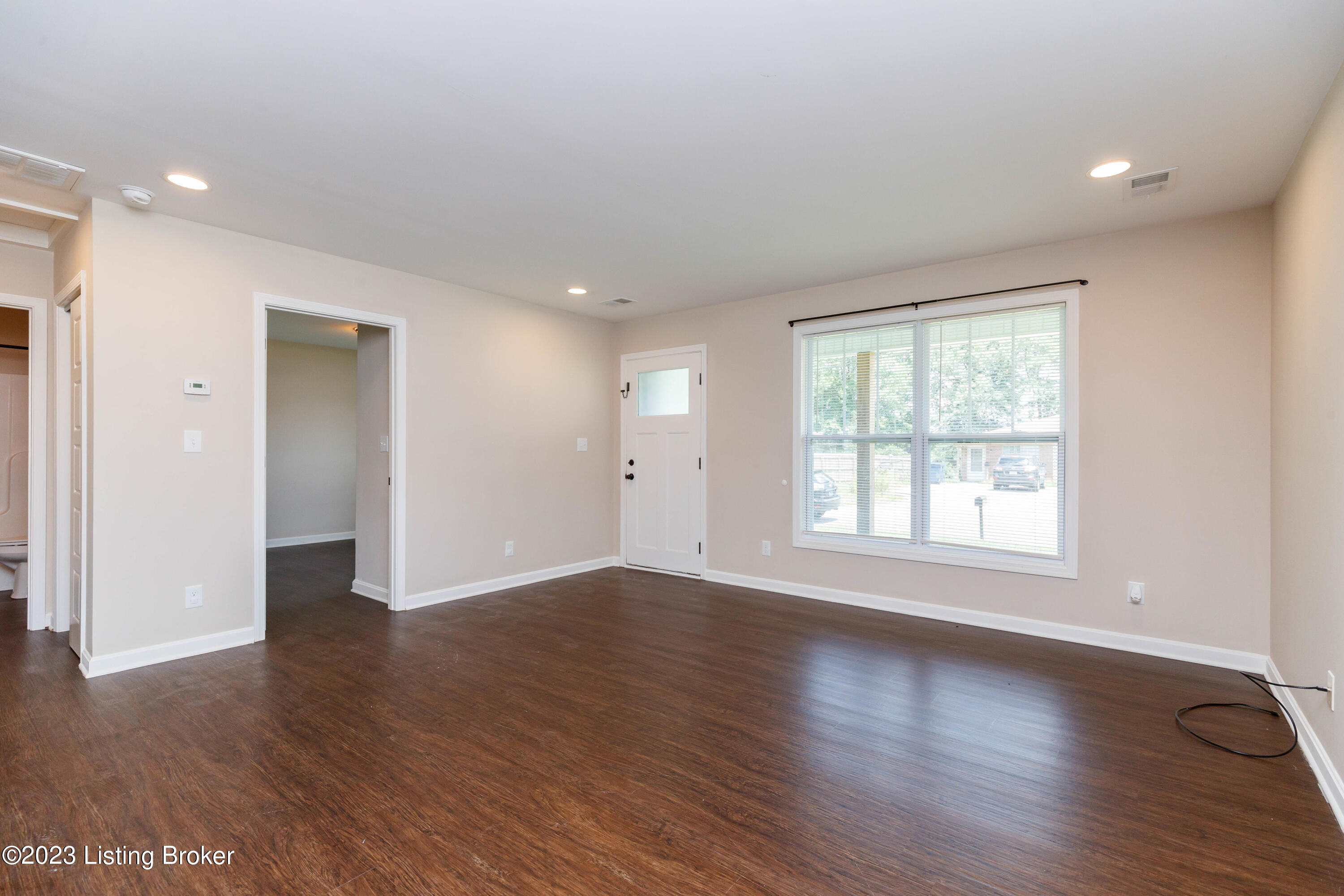 206 Stamper Ave