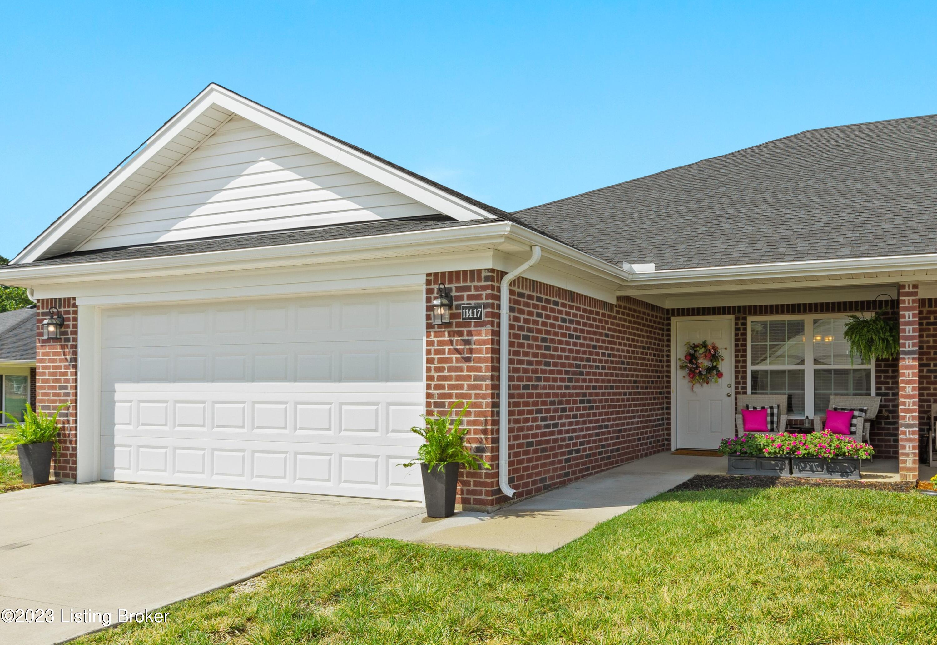 11417 River Falls Dr