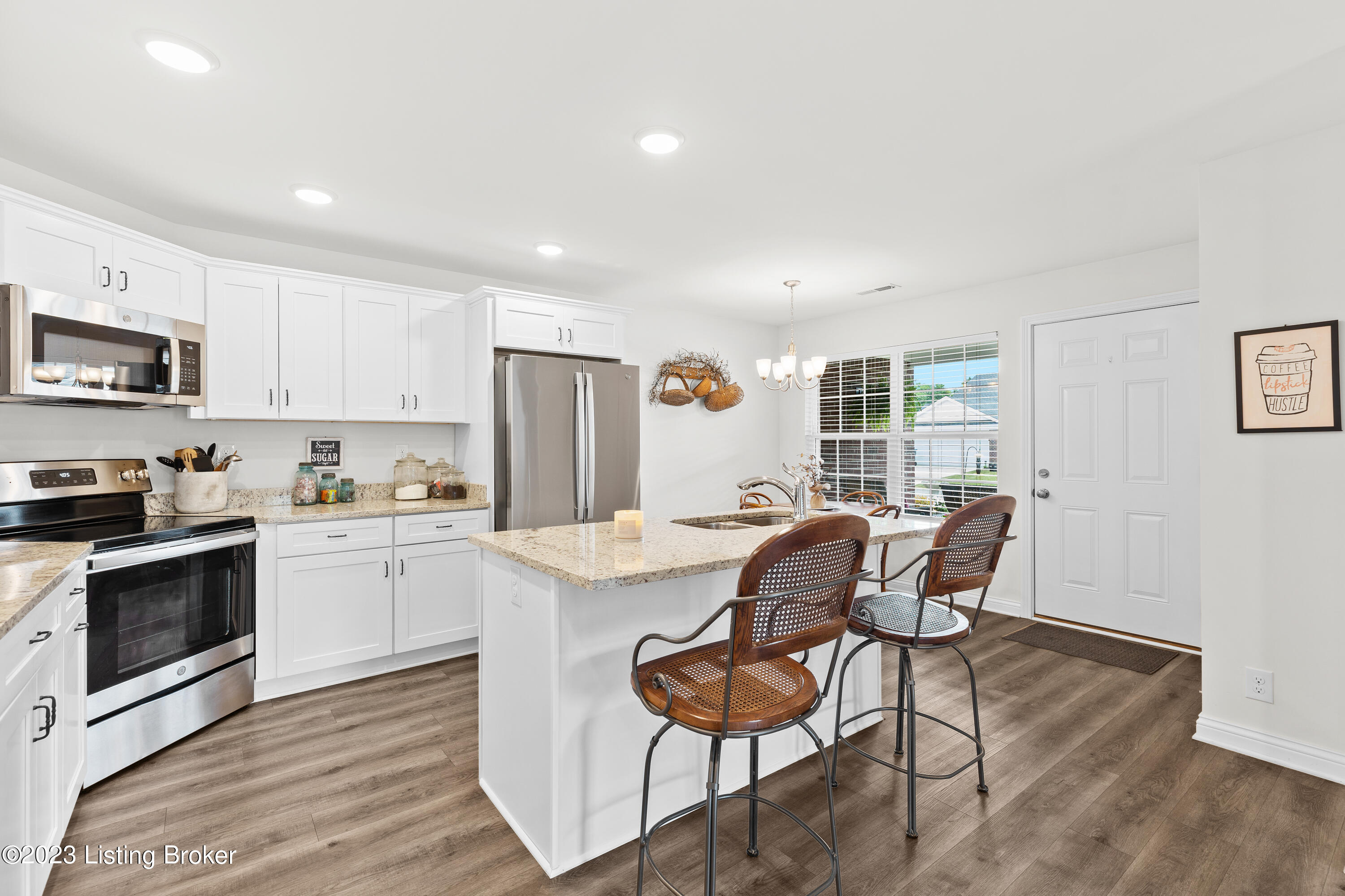 11417 River Falls Dr
