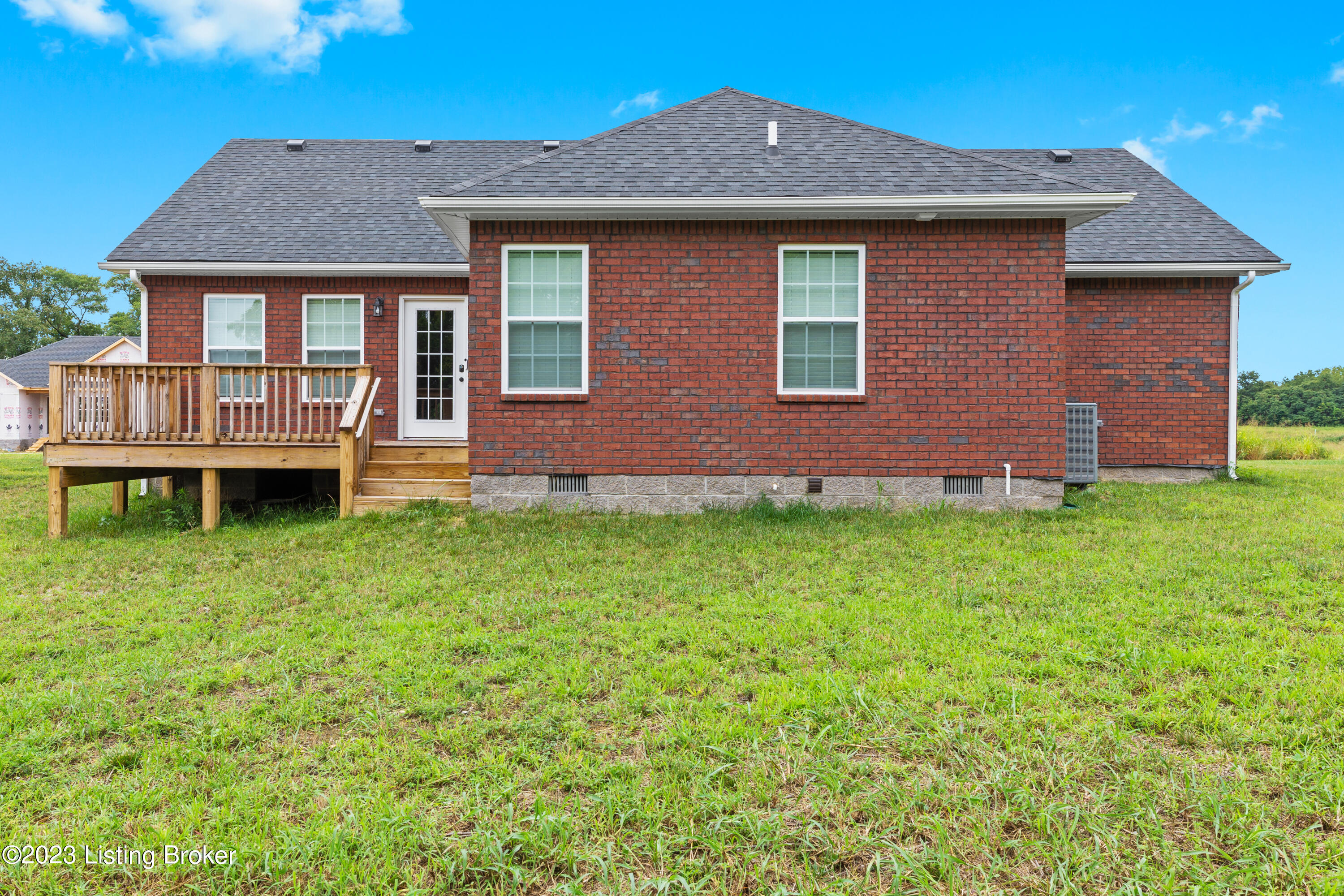 123 Magnolia Dr