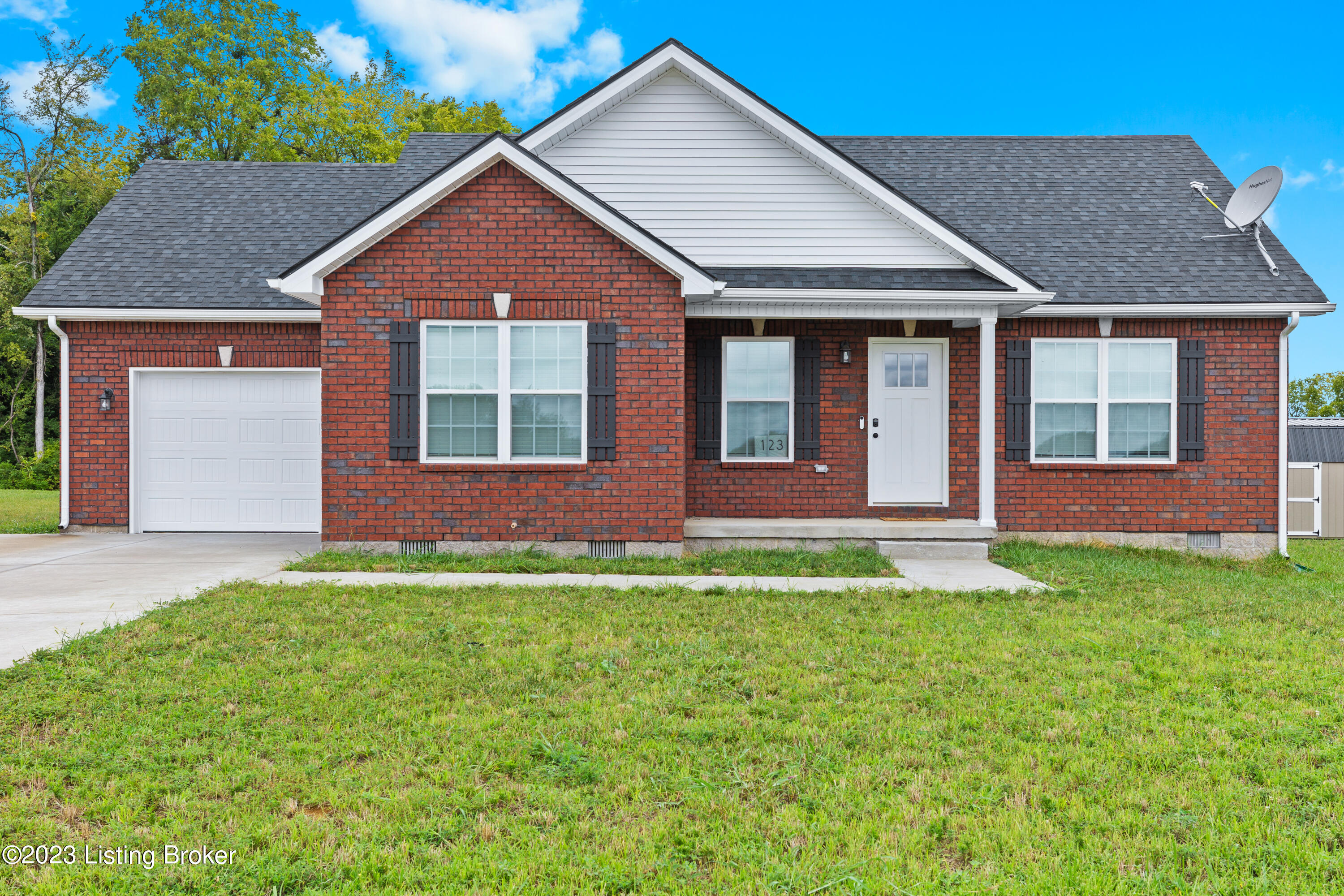 123 Magnolia Dr