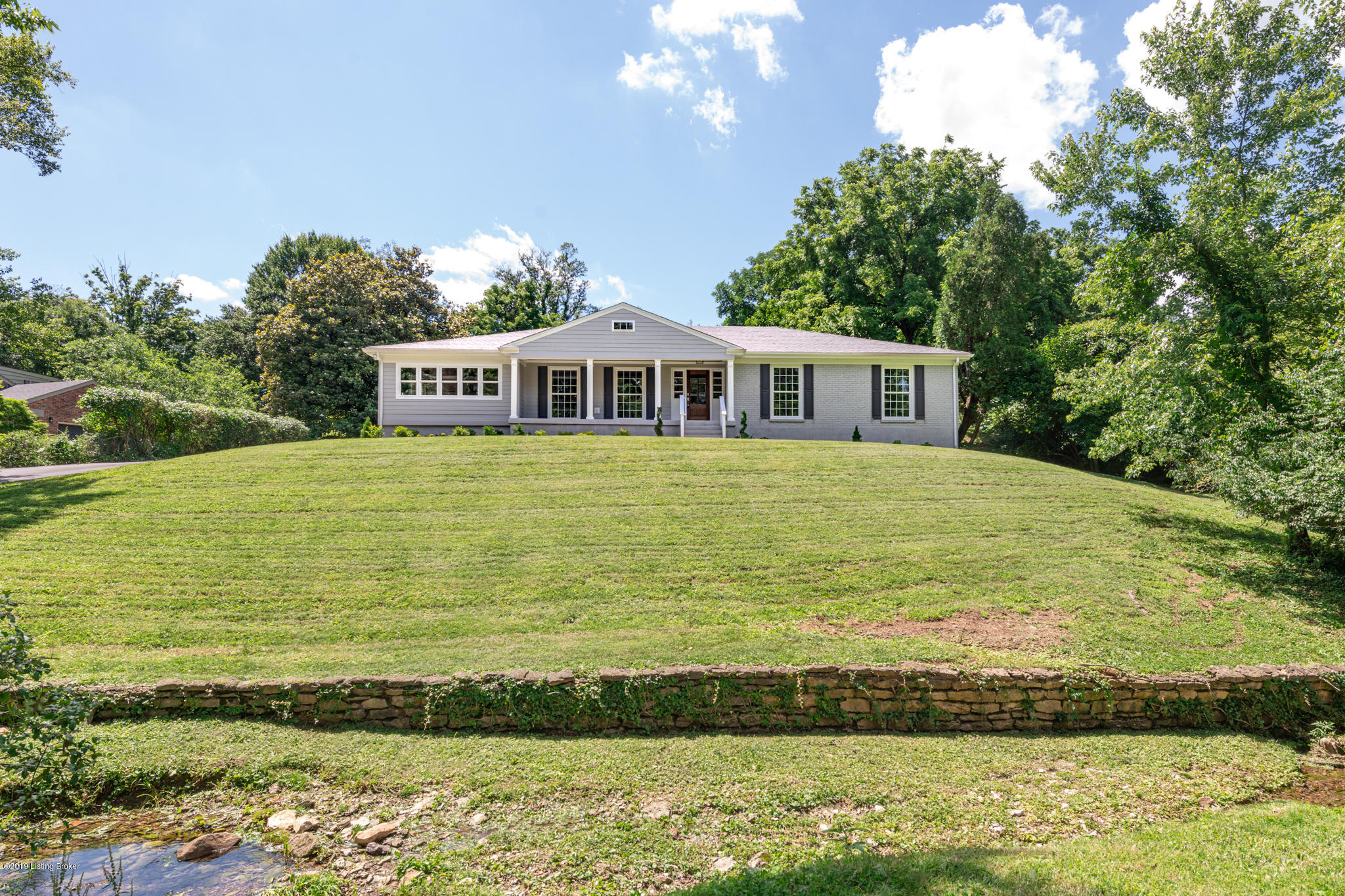 3731 Canoe Ln