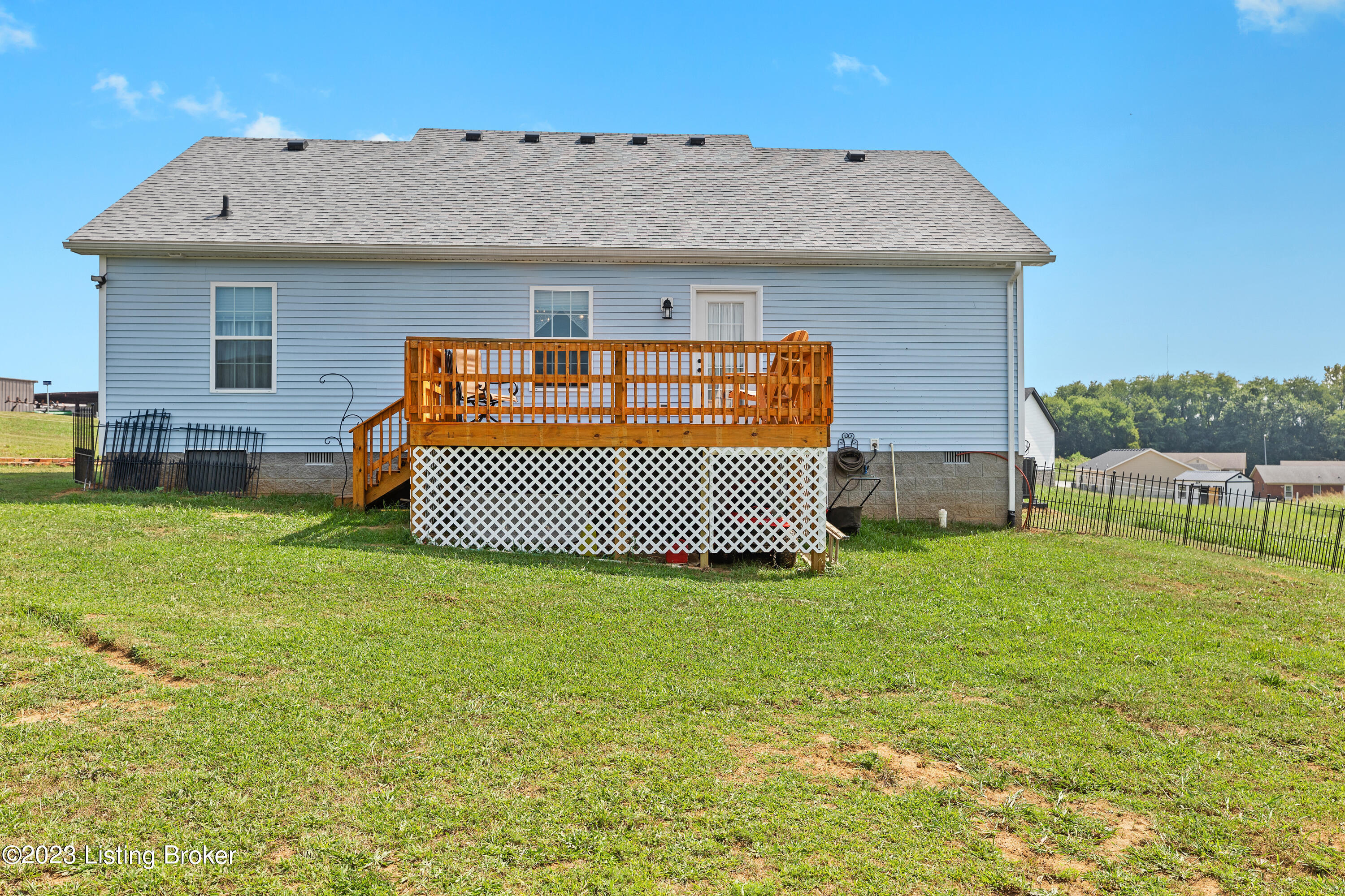 102 Devers Ct