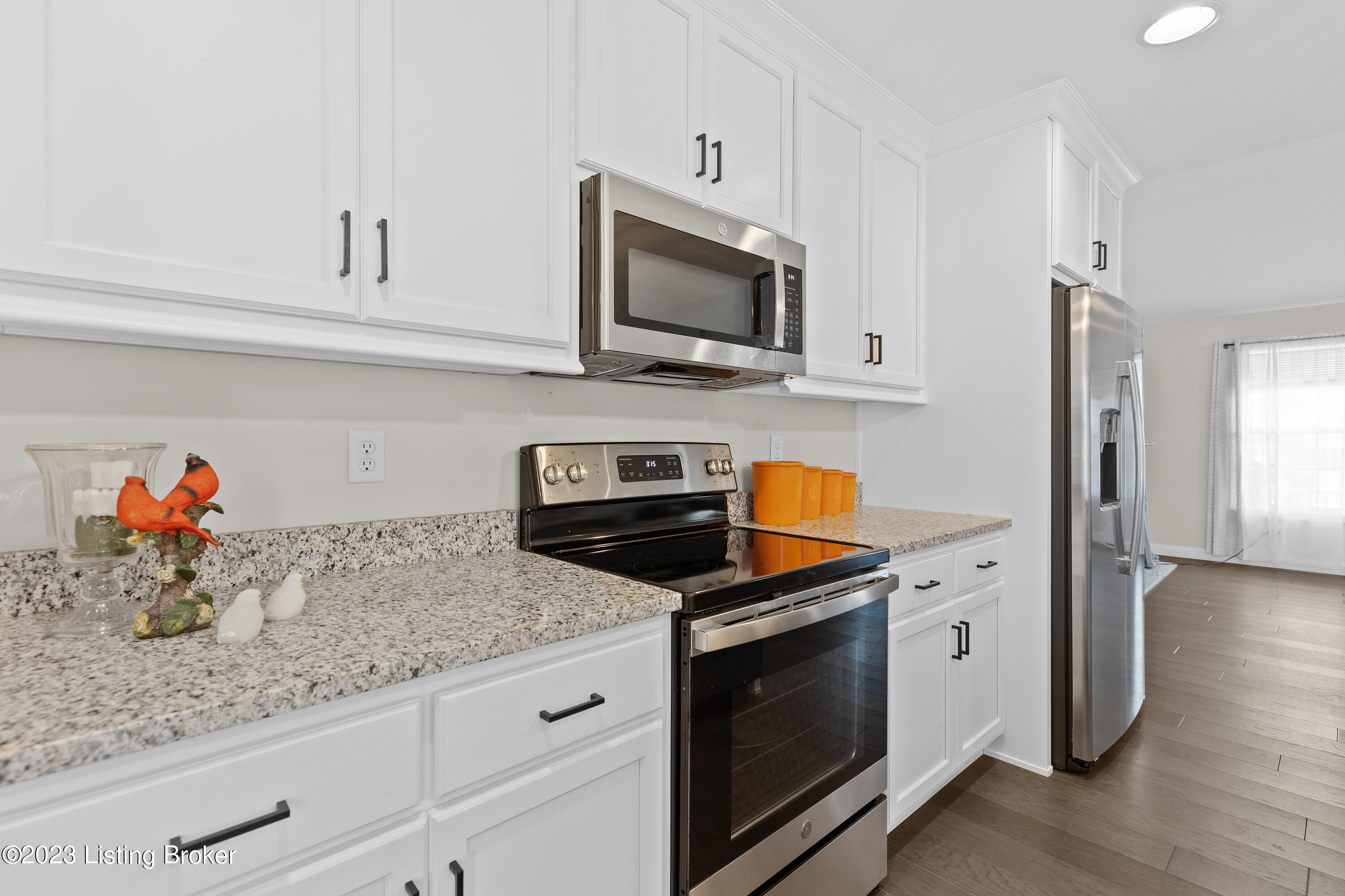 102 Devers Ct