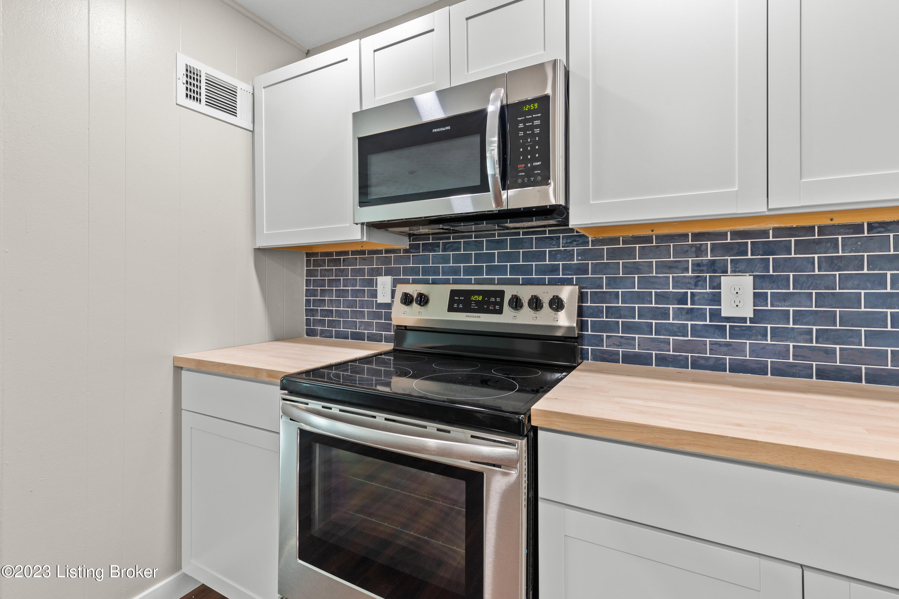 5508 Ailanthus Trail