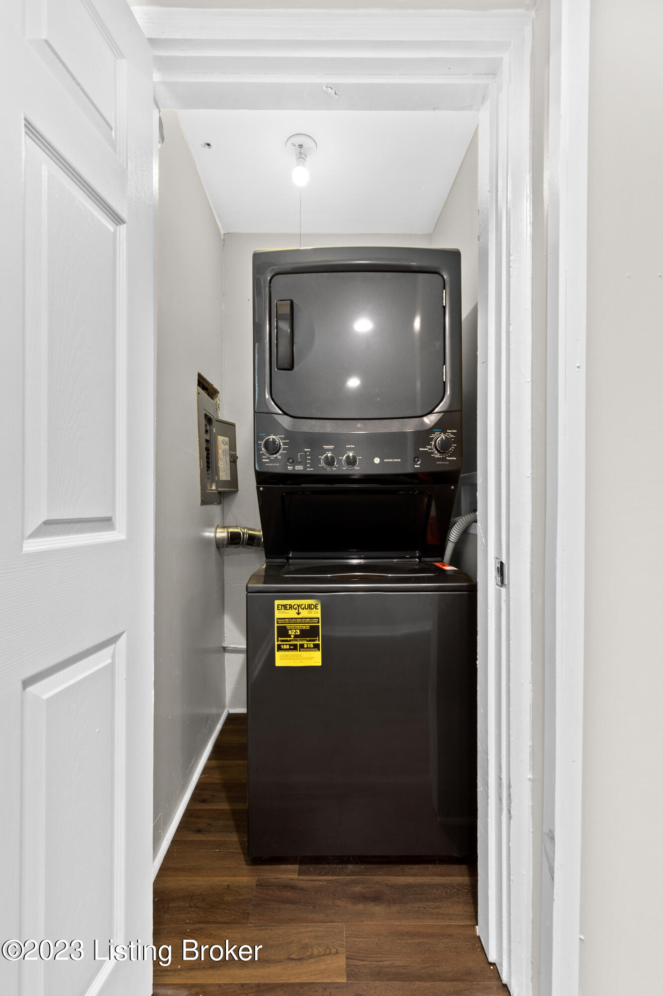 5508 Ailanthus Trail