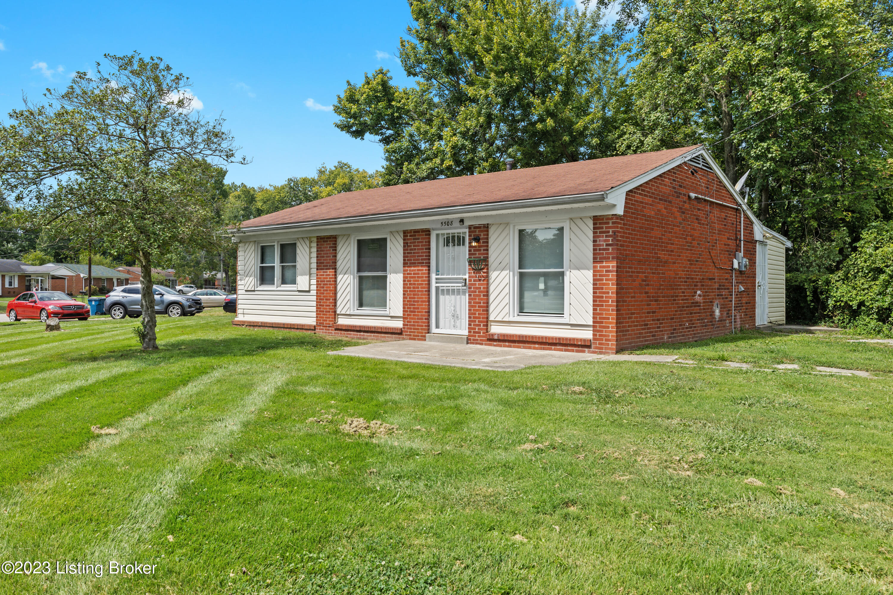 5508 Ailanthus Trail