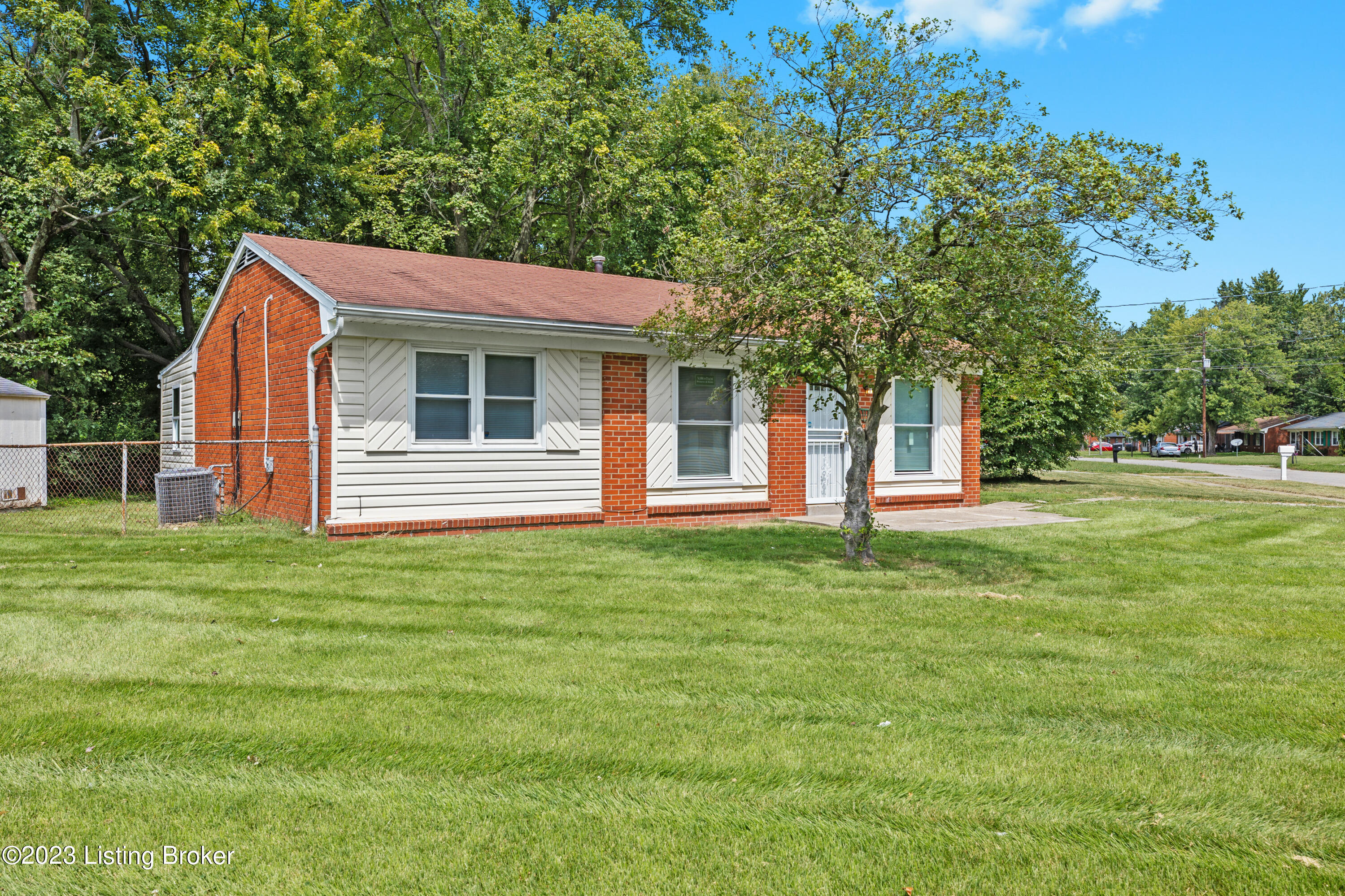 5508 Ailanthus Trail