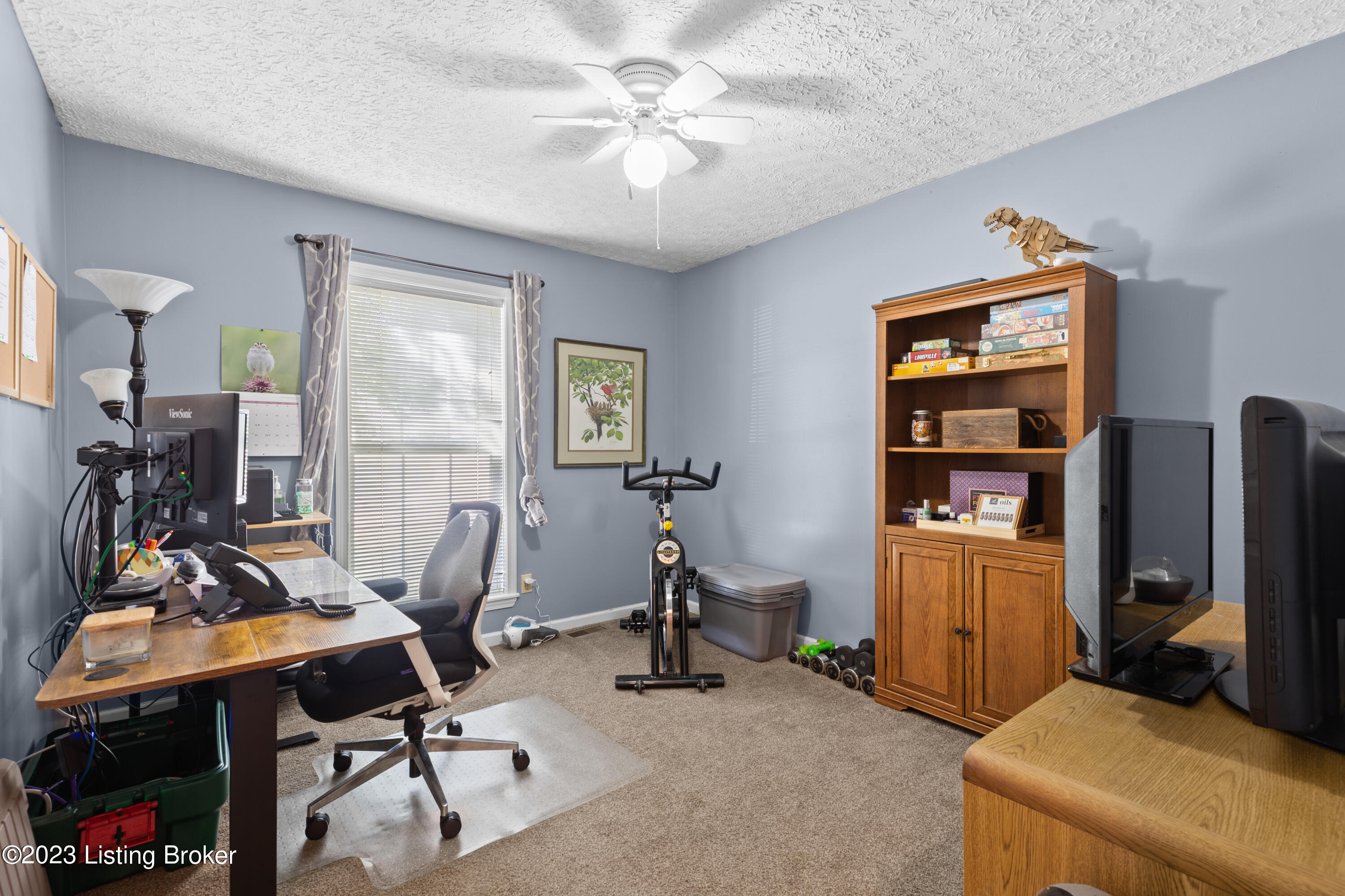 1201 Evergreen Way