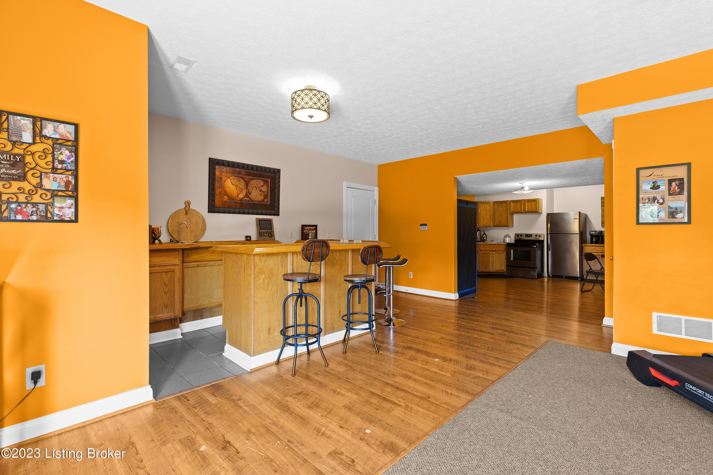 530 Cedar Place Dr