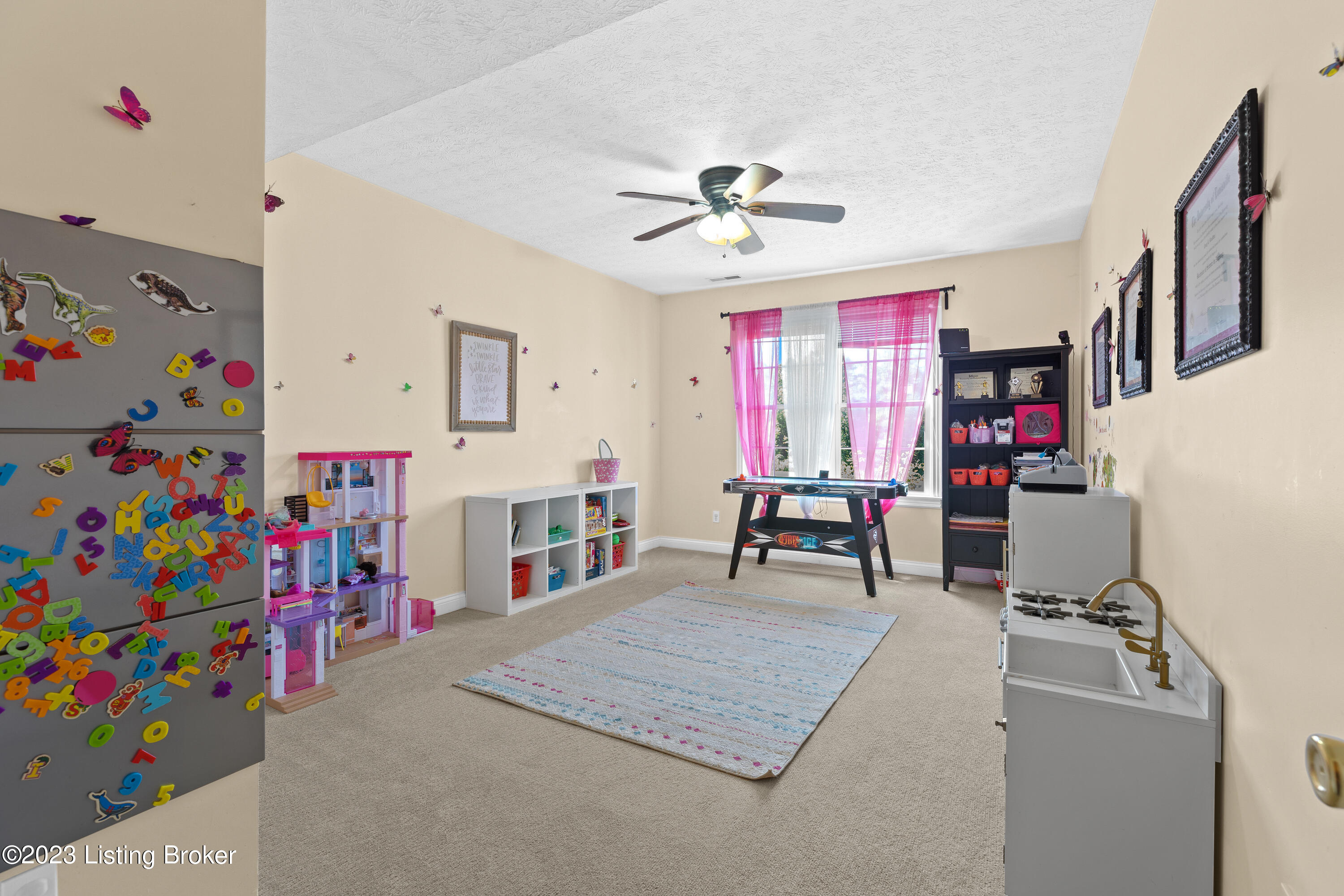 530 Cedar Place Dr