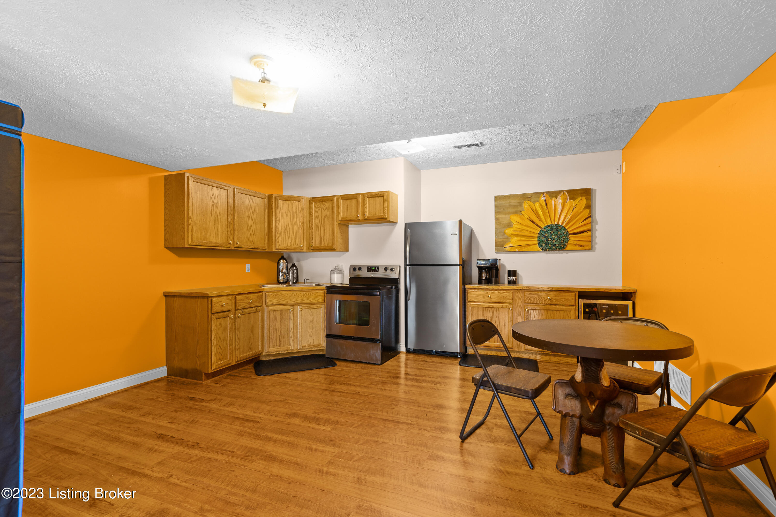 530 Cedar Place Dr