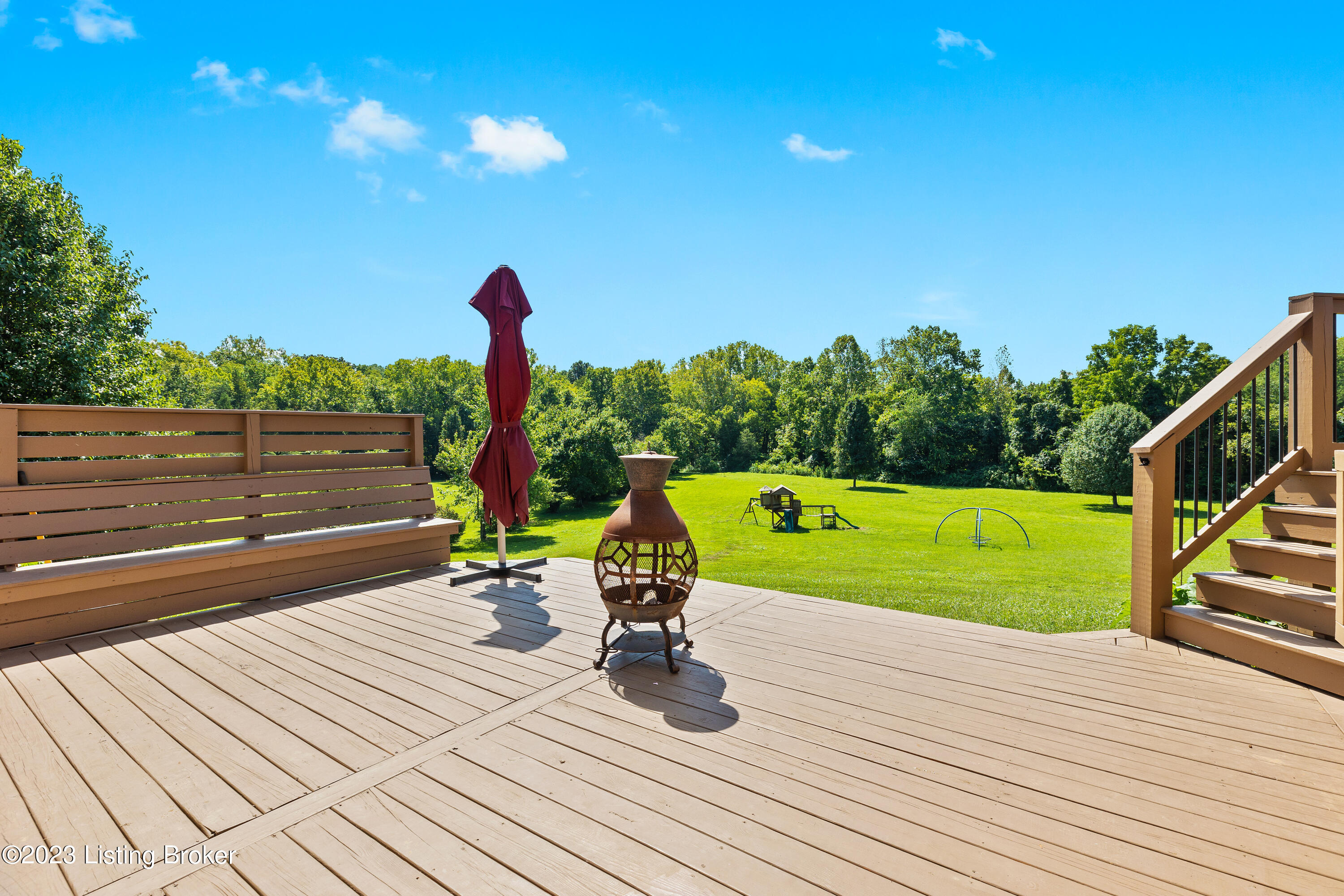 530 Cedar Place Dr