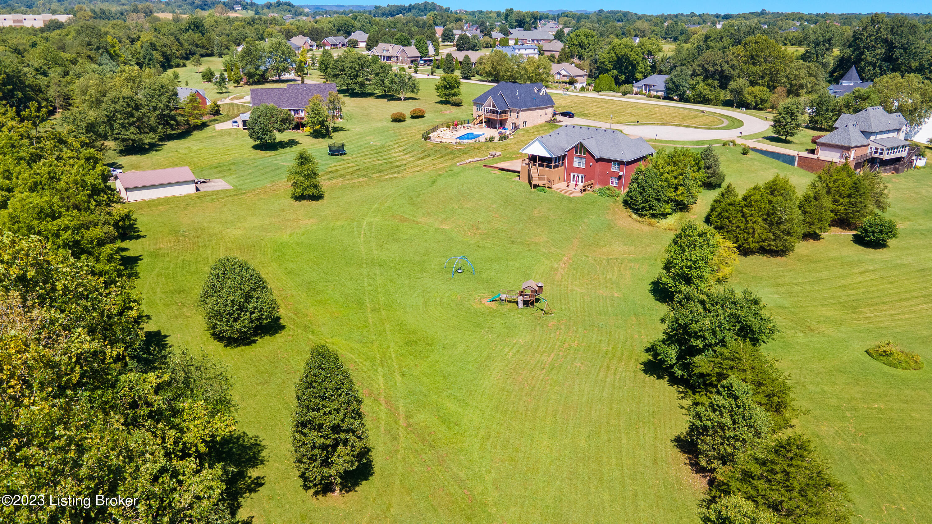 530 Cedar Place Dr