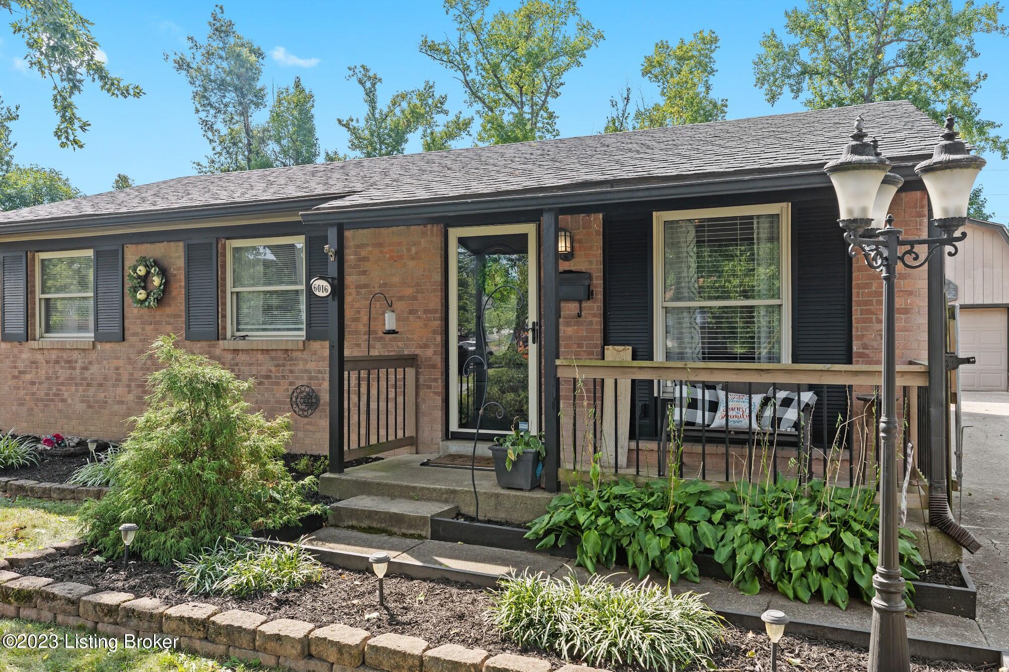 6016 Santa Fe Trail