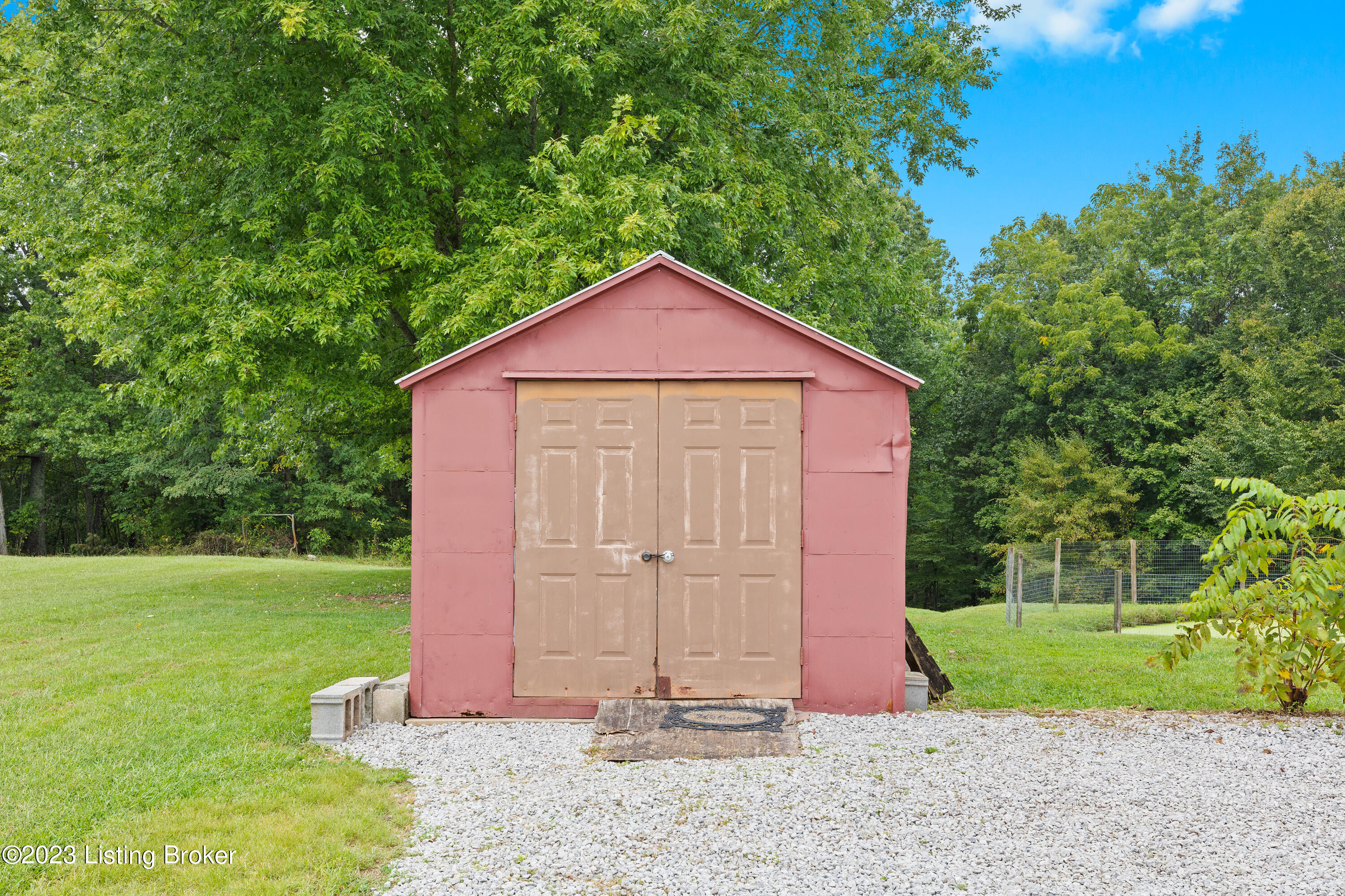 2065 Mount Zion Rd