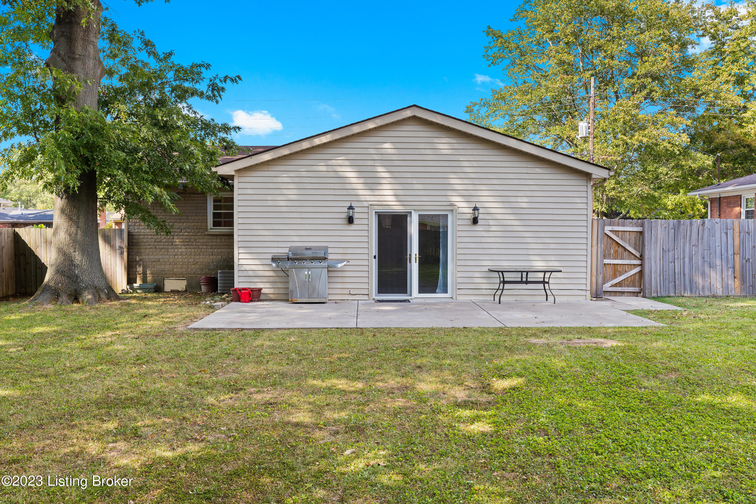 4716 Fister Ct