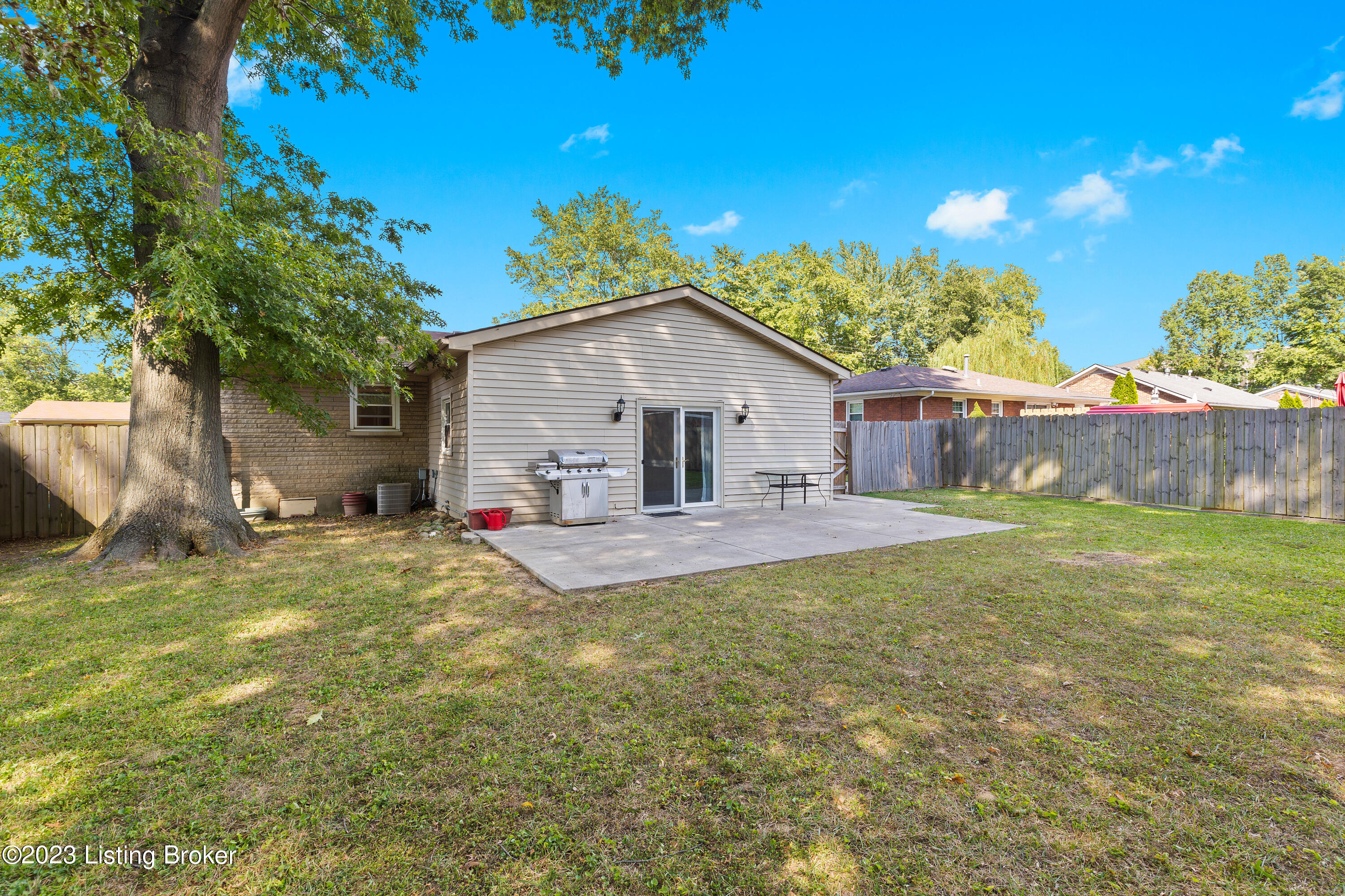4716 Fister Ct