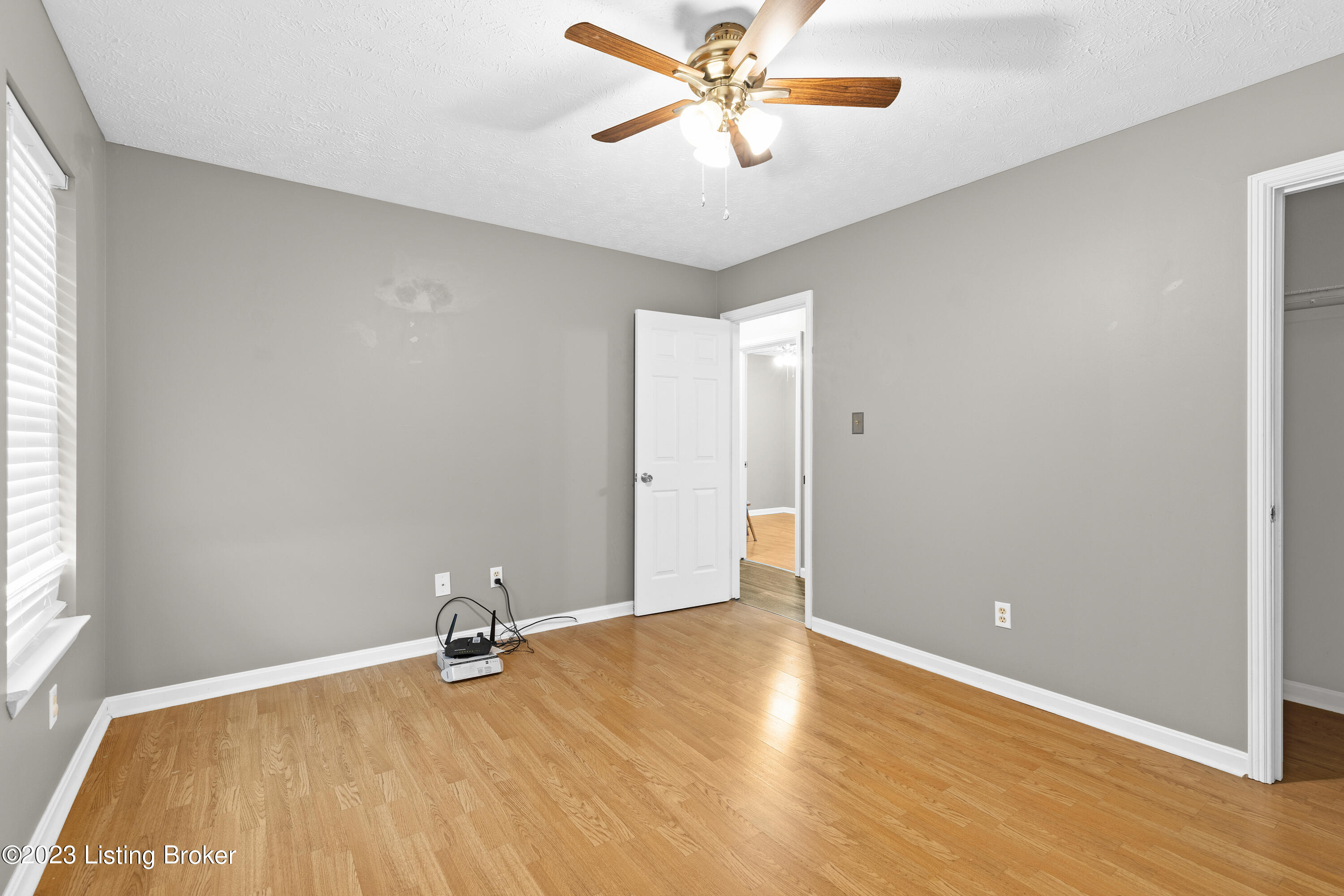 100 Rainbow Ct