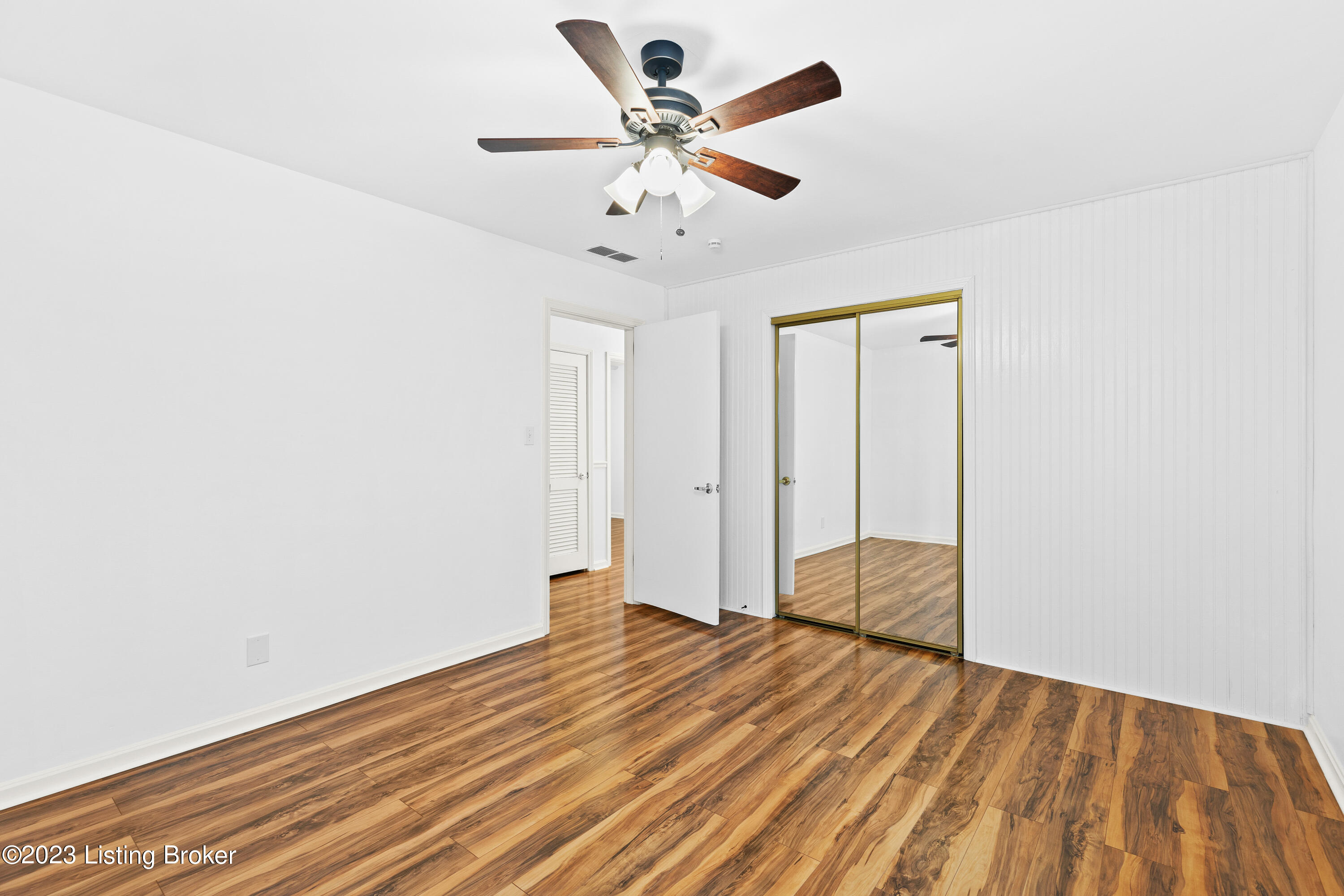 1606 Stafford Ave