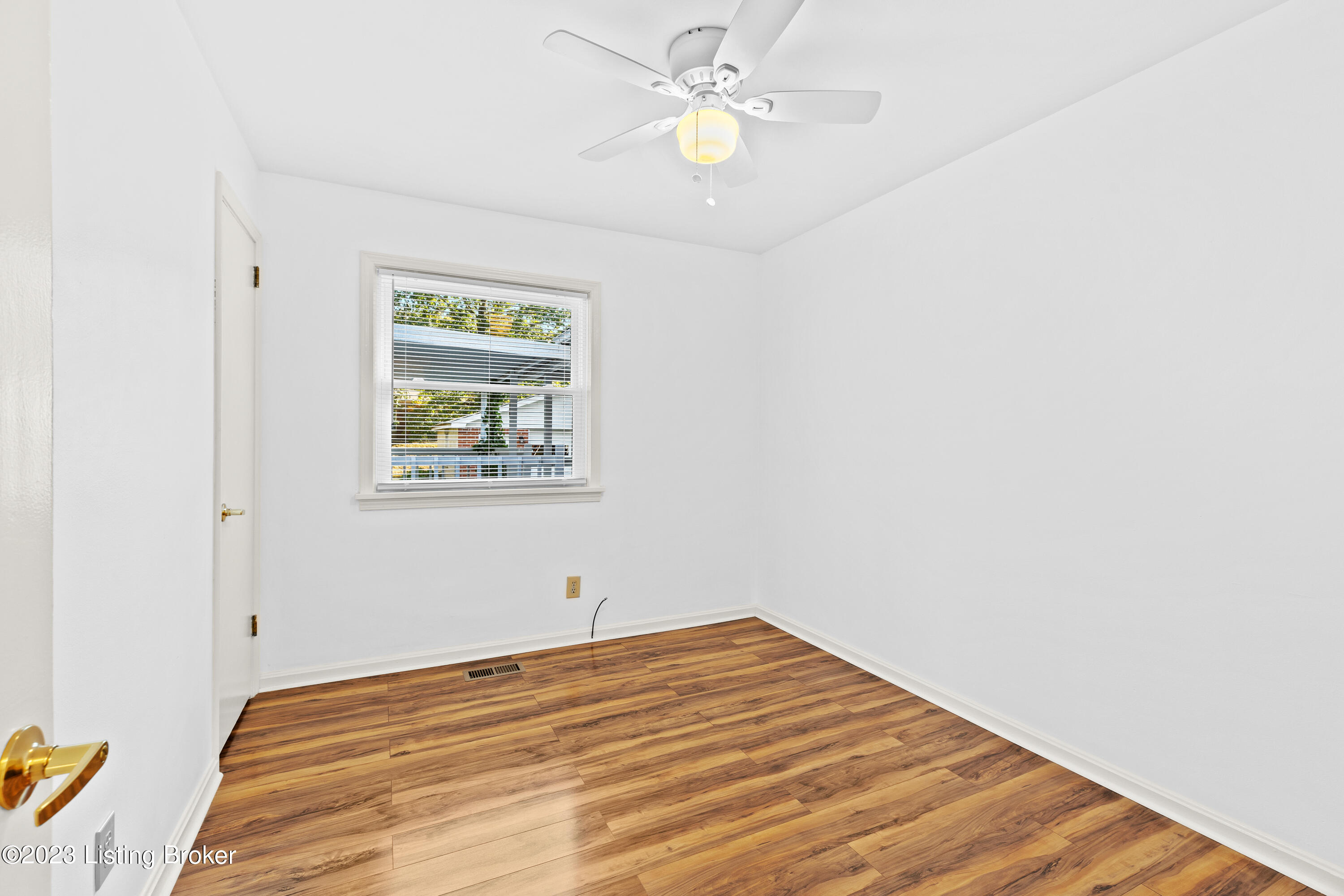 1606 Stafford Ave