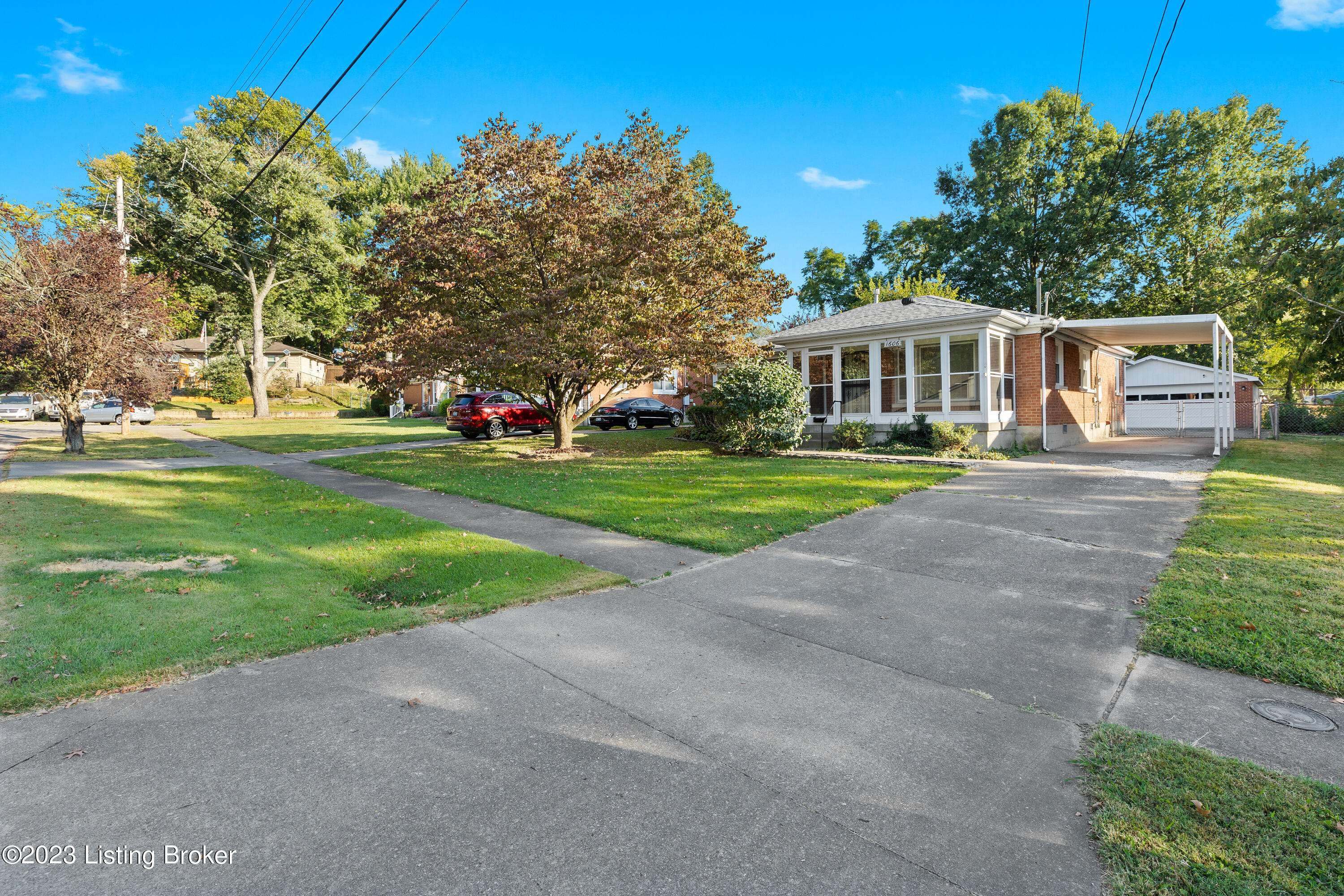 1606 Stafford Ave