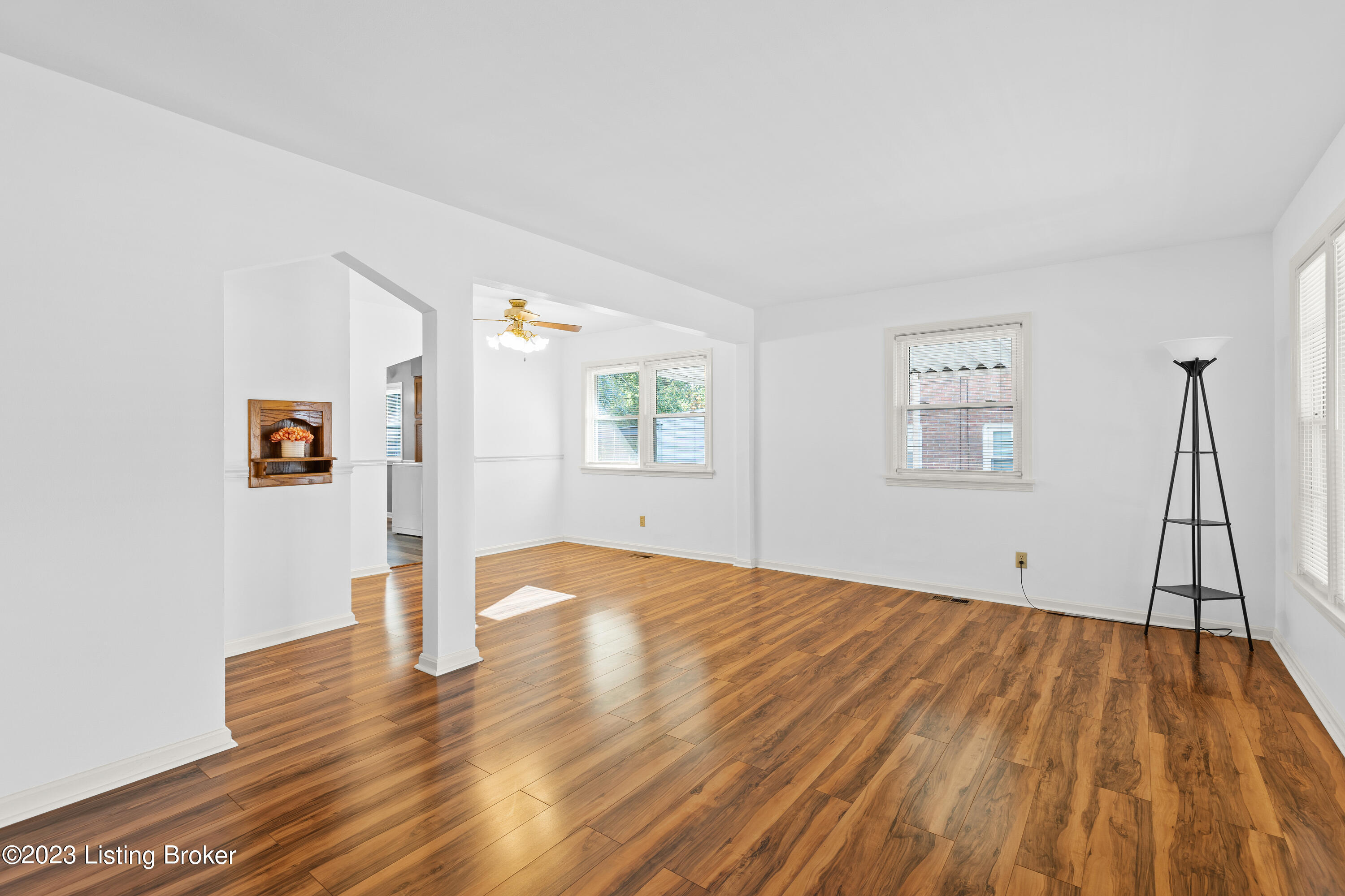 1606 Stafford Ave