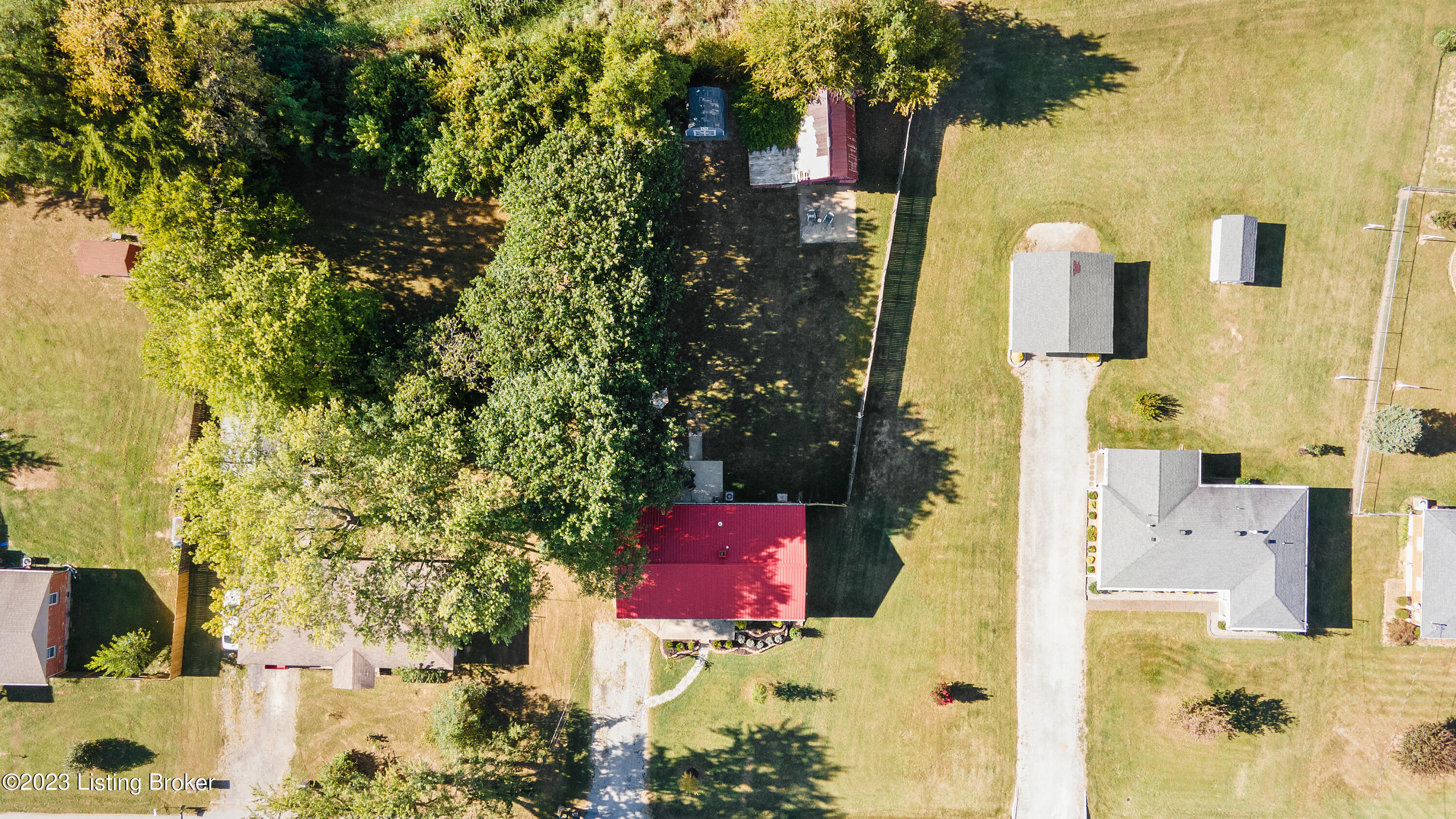 206 Meadowview Dr