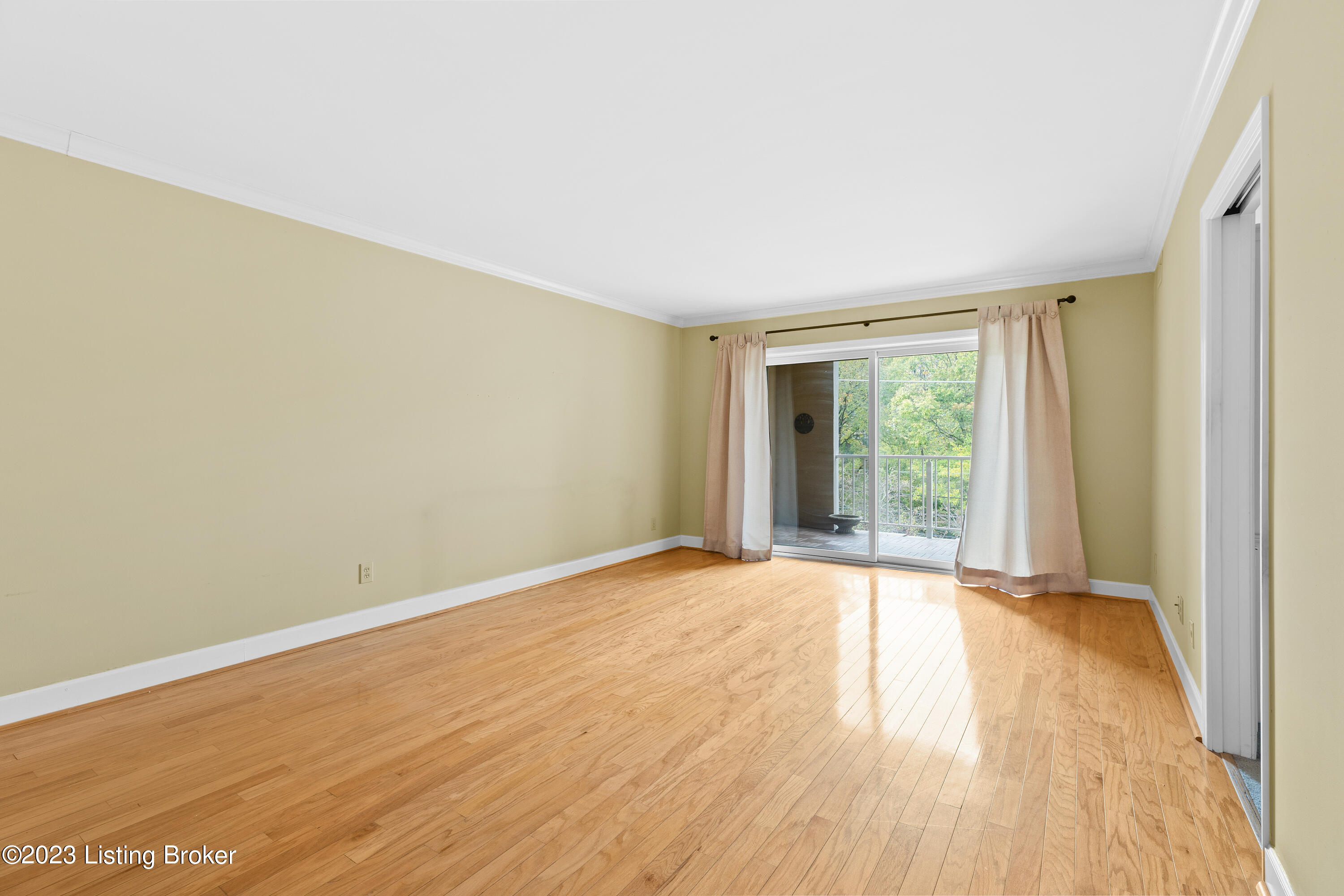 5601 Coach Gate Wynde, 6