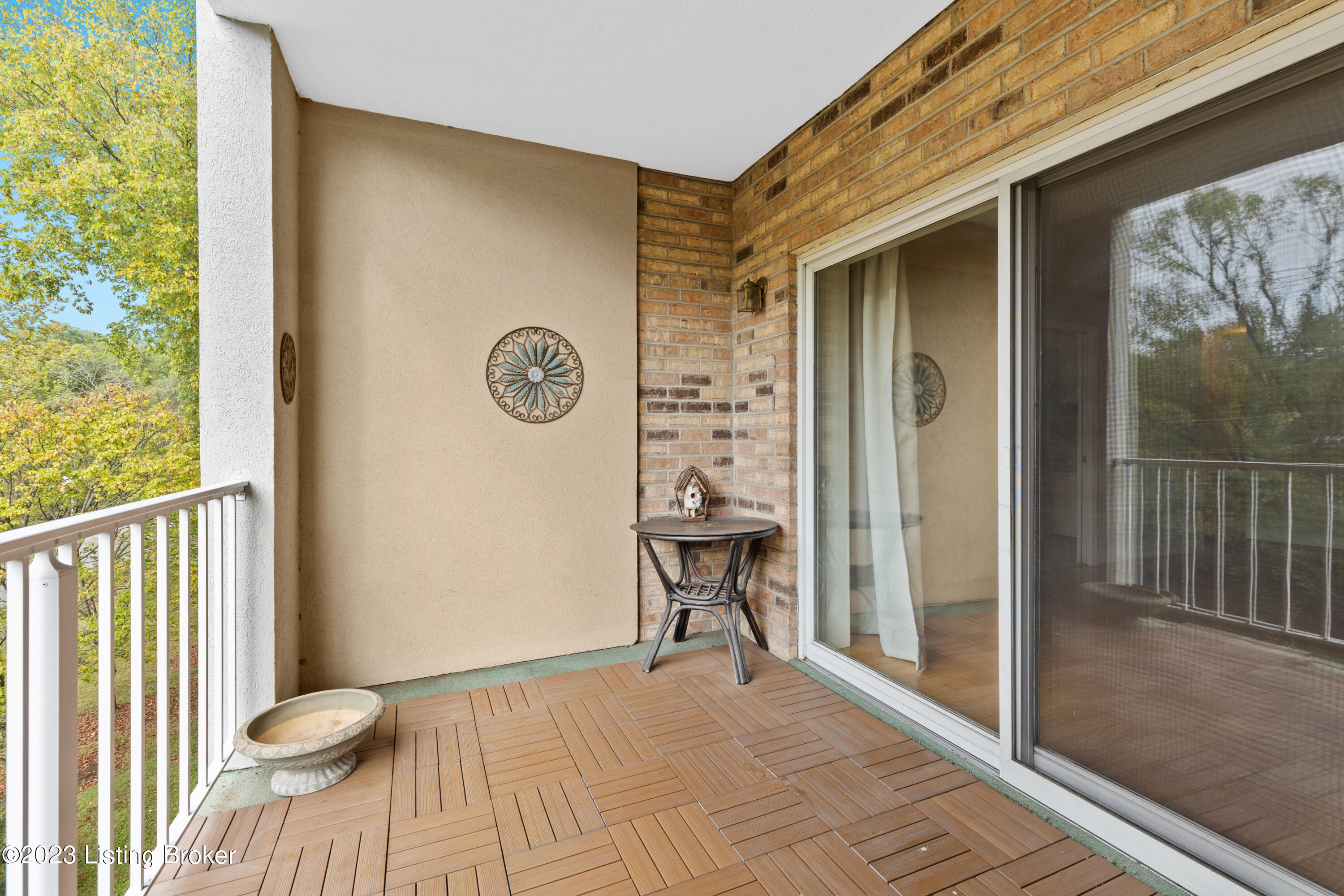 5601 Coach Gate Wynde, 6