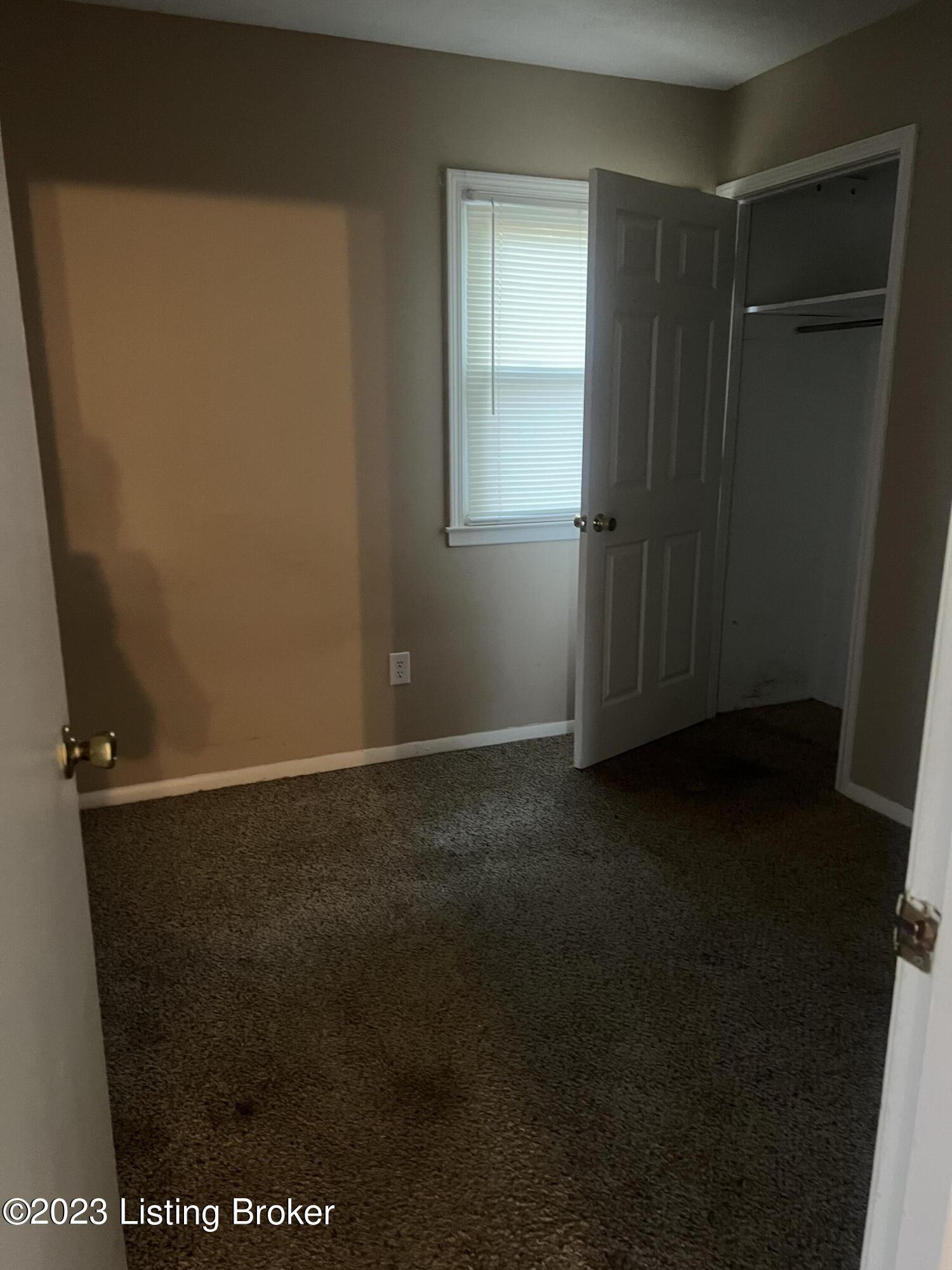 221 Broadland Ct