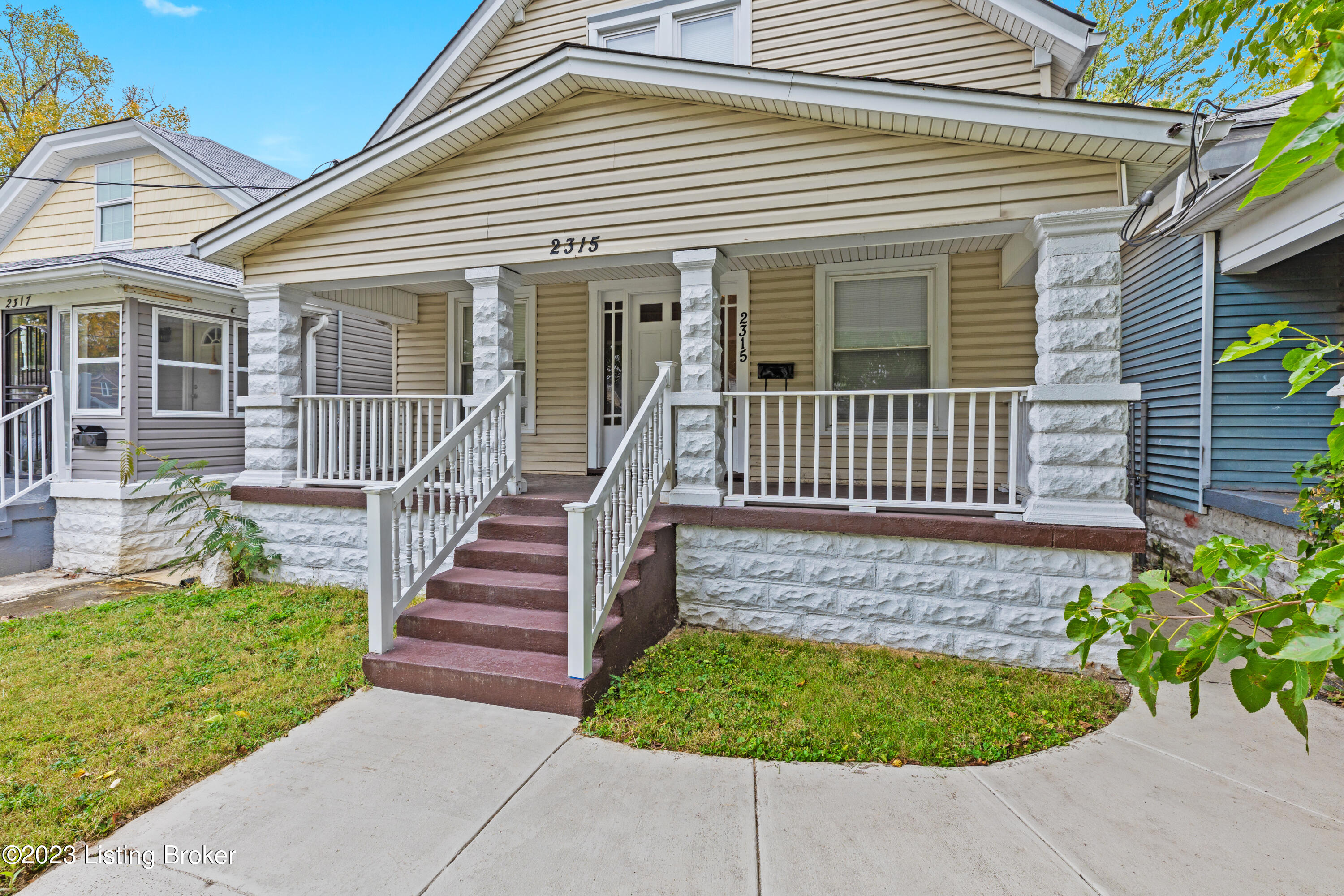 2315 Greenwood Ave