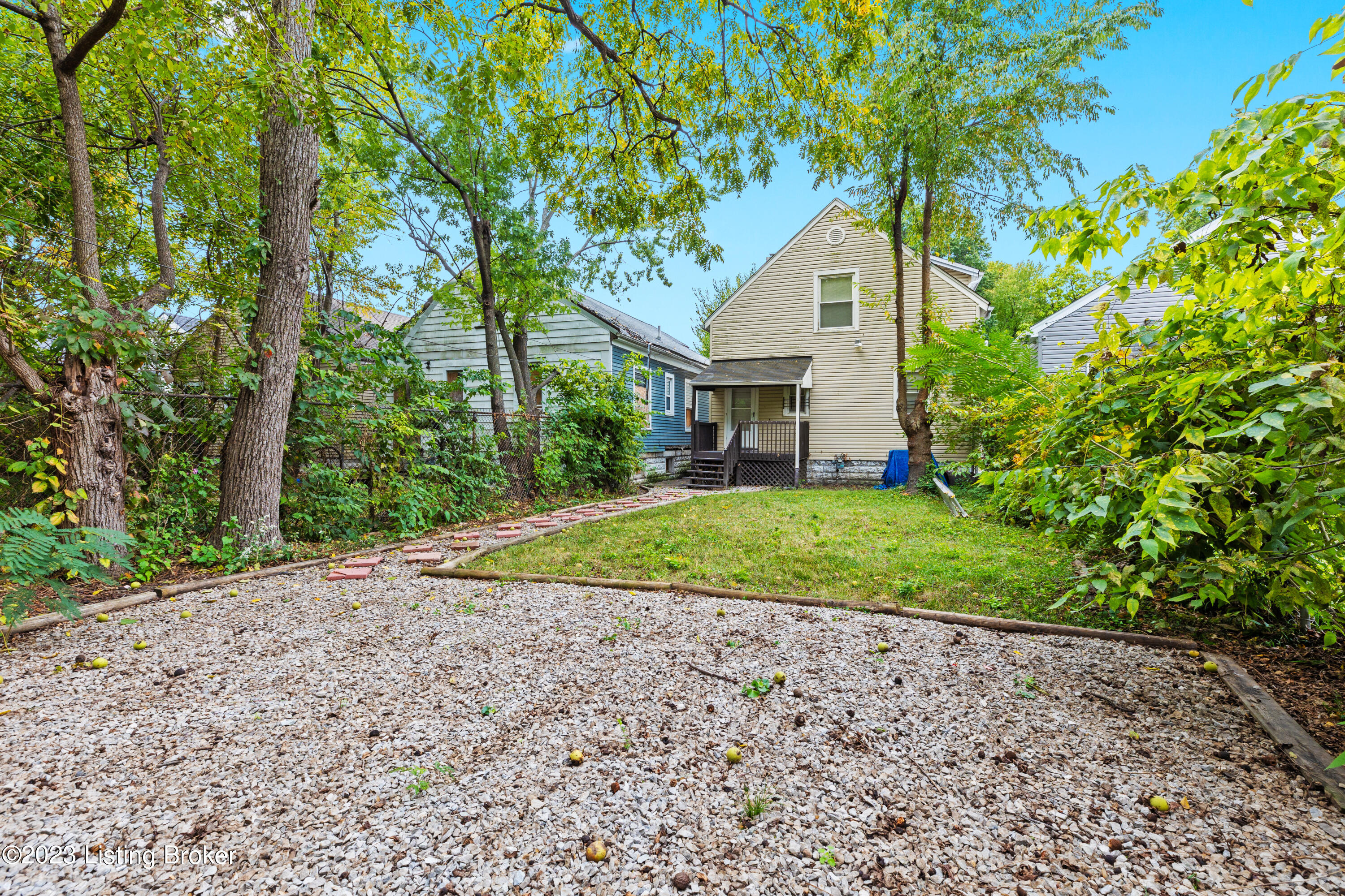 2315 Greenwood Ave