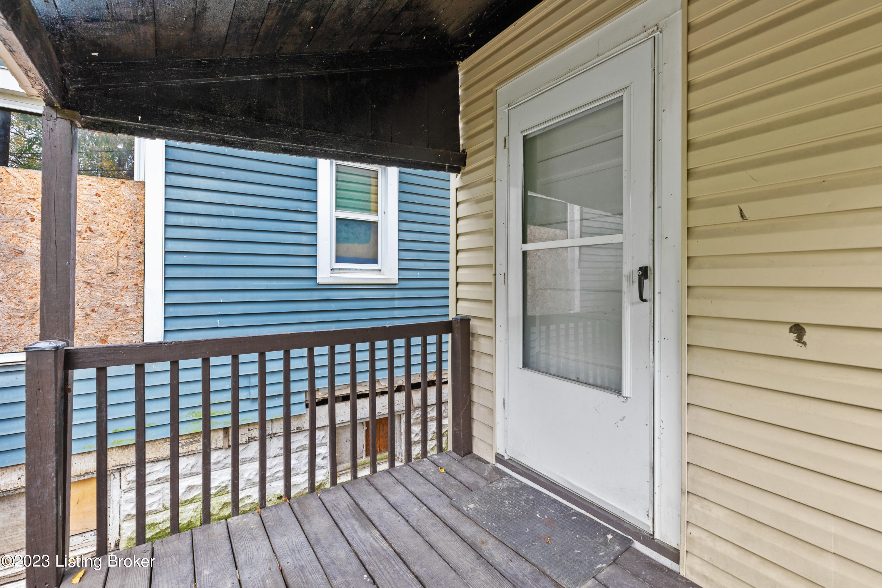 2315 Greenwood Ave