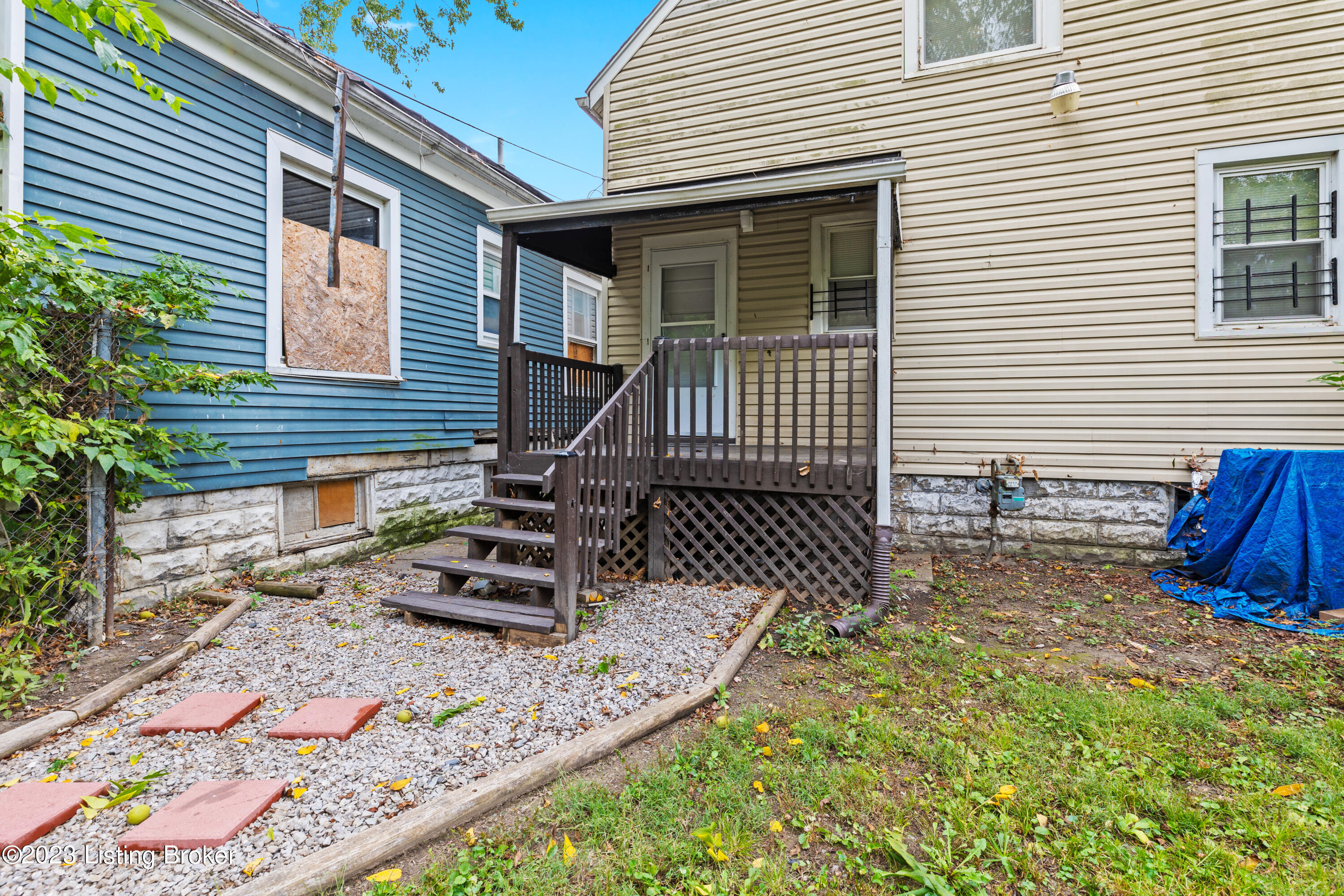 2315 Greenwood Ave