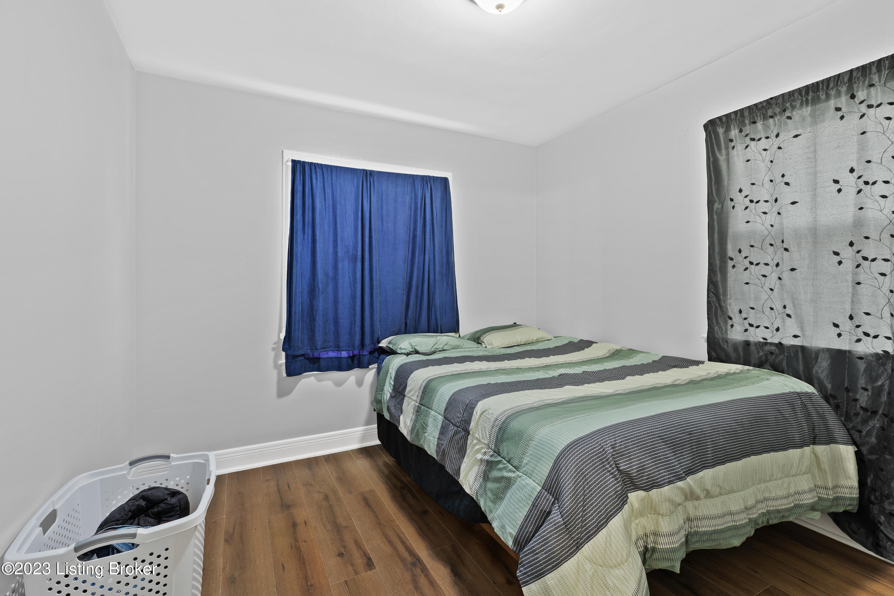 832 Camden Ave