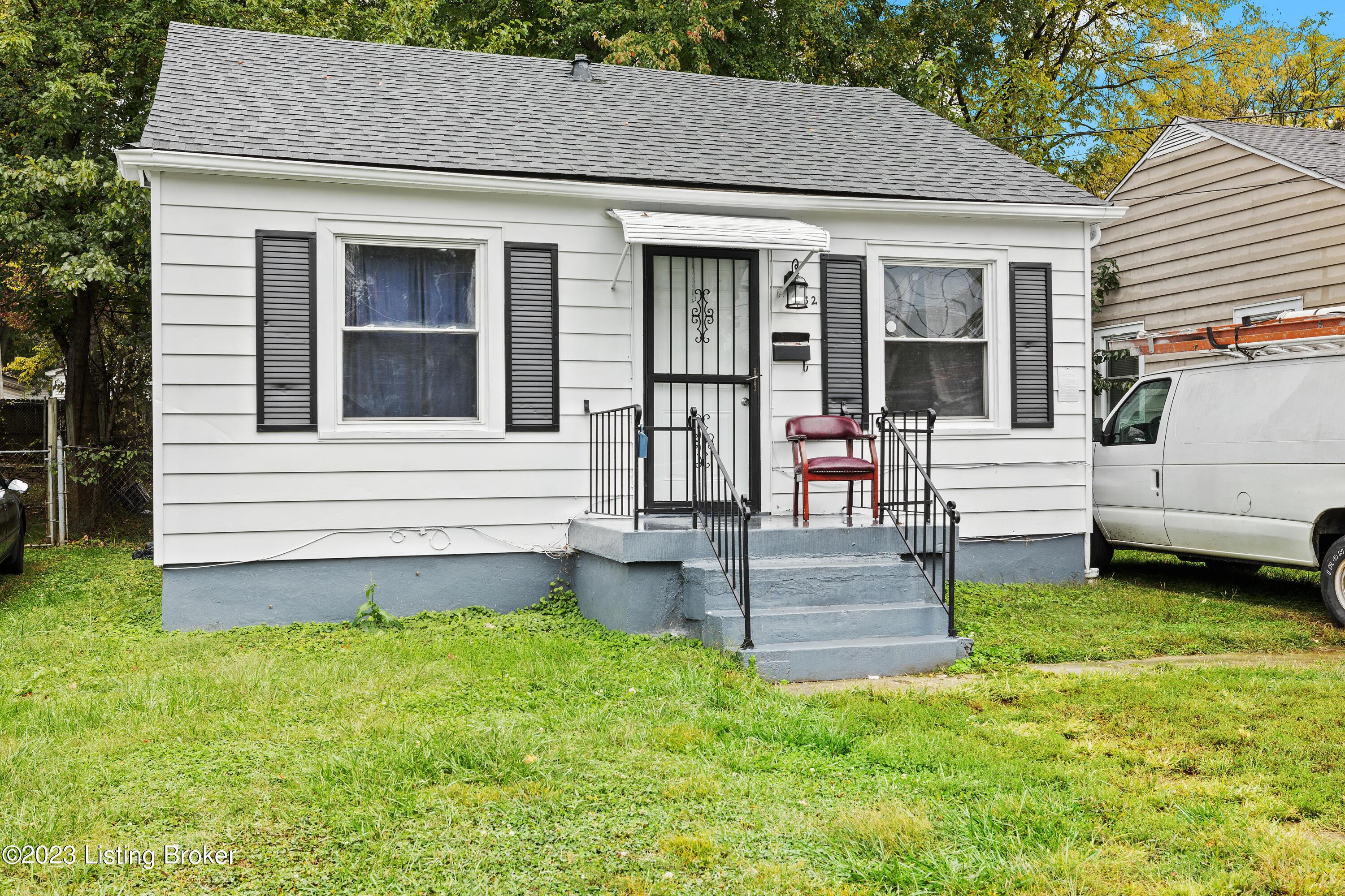 832 Camden Ave