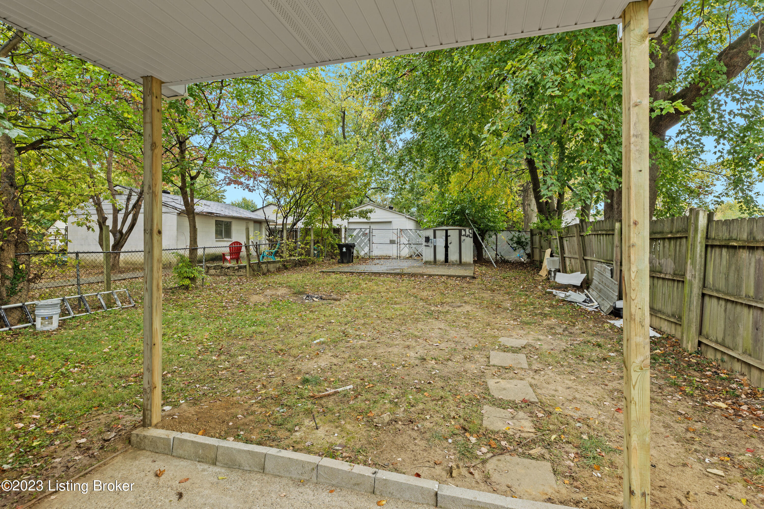 832 Camden Ave
