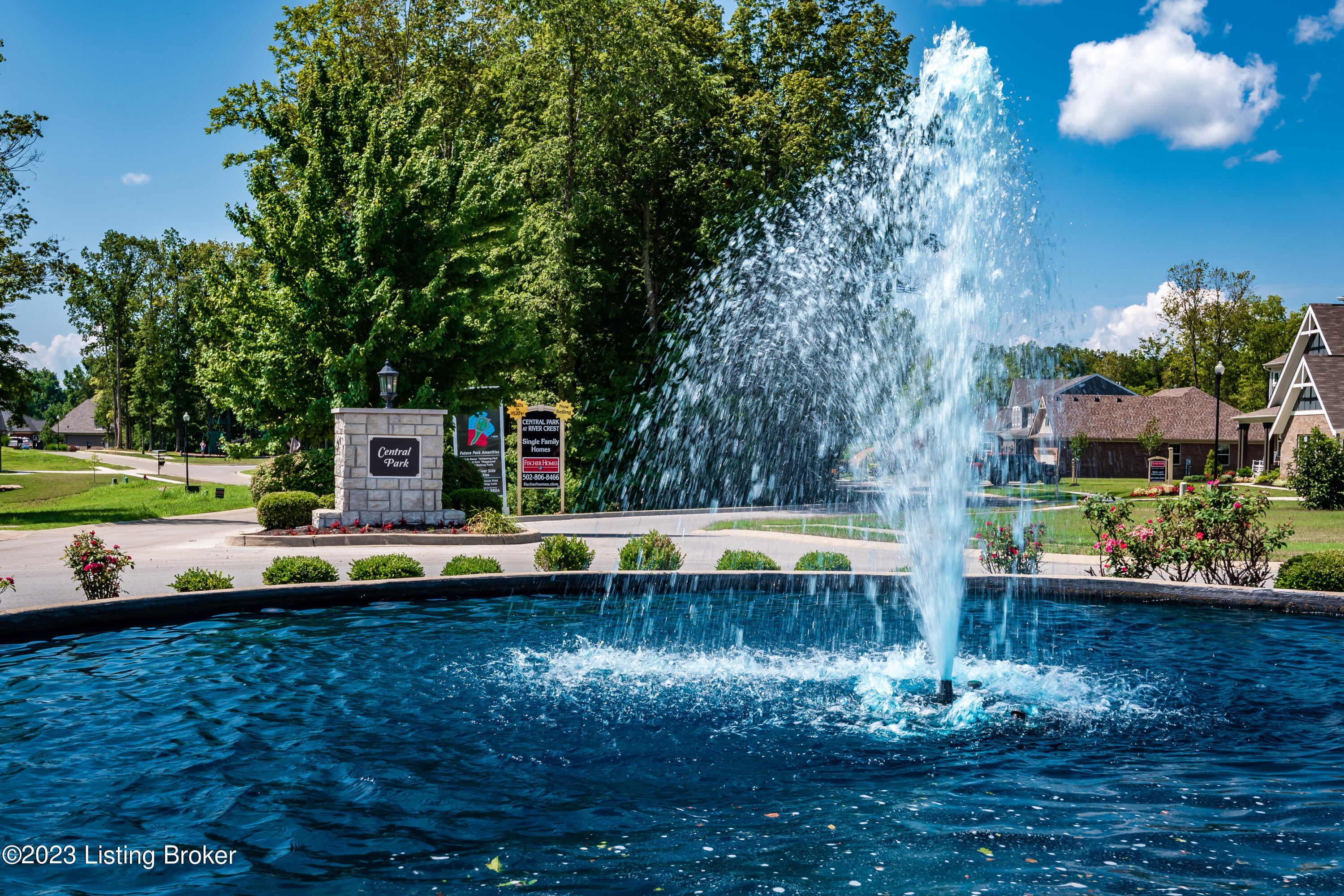 452 Highland Ridge Dr