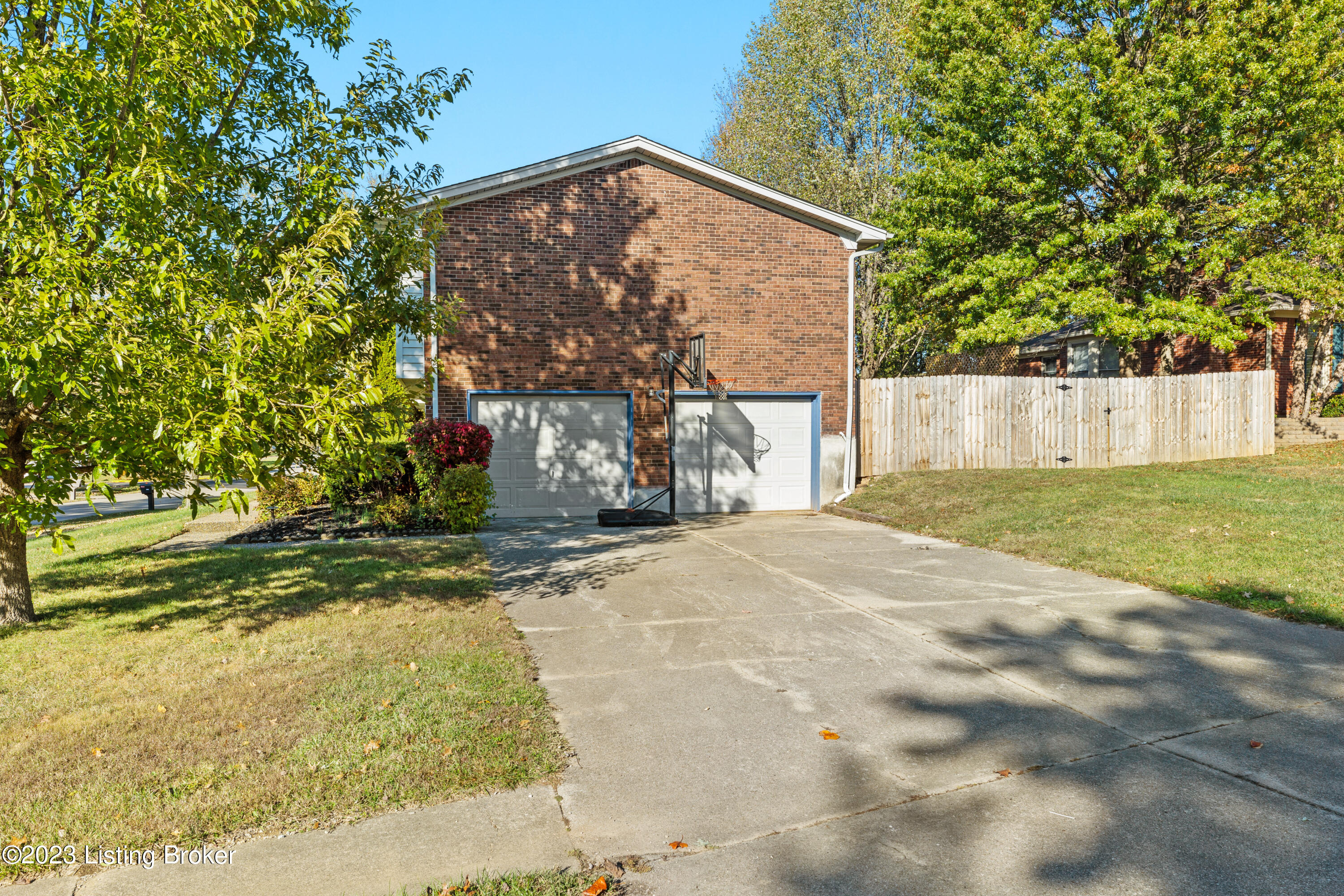 7013 Glendale Rd